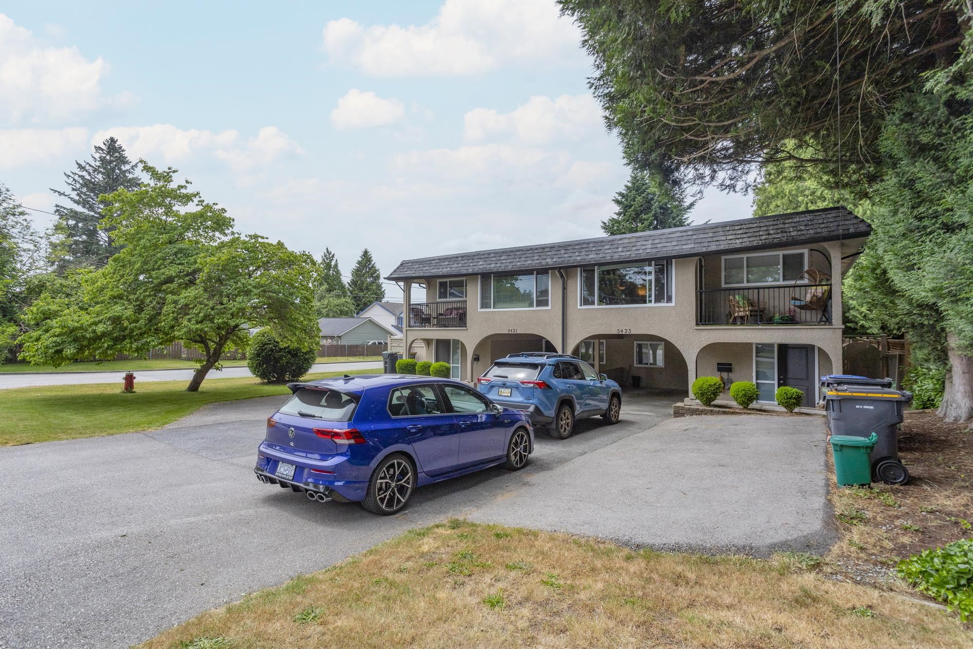 3423 Edinburgh Street, Port Coquitlam, BC V3B 4K4