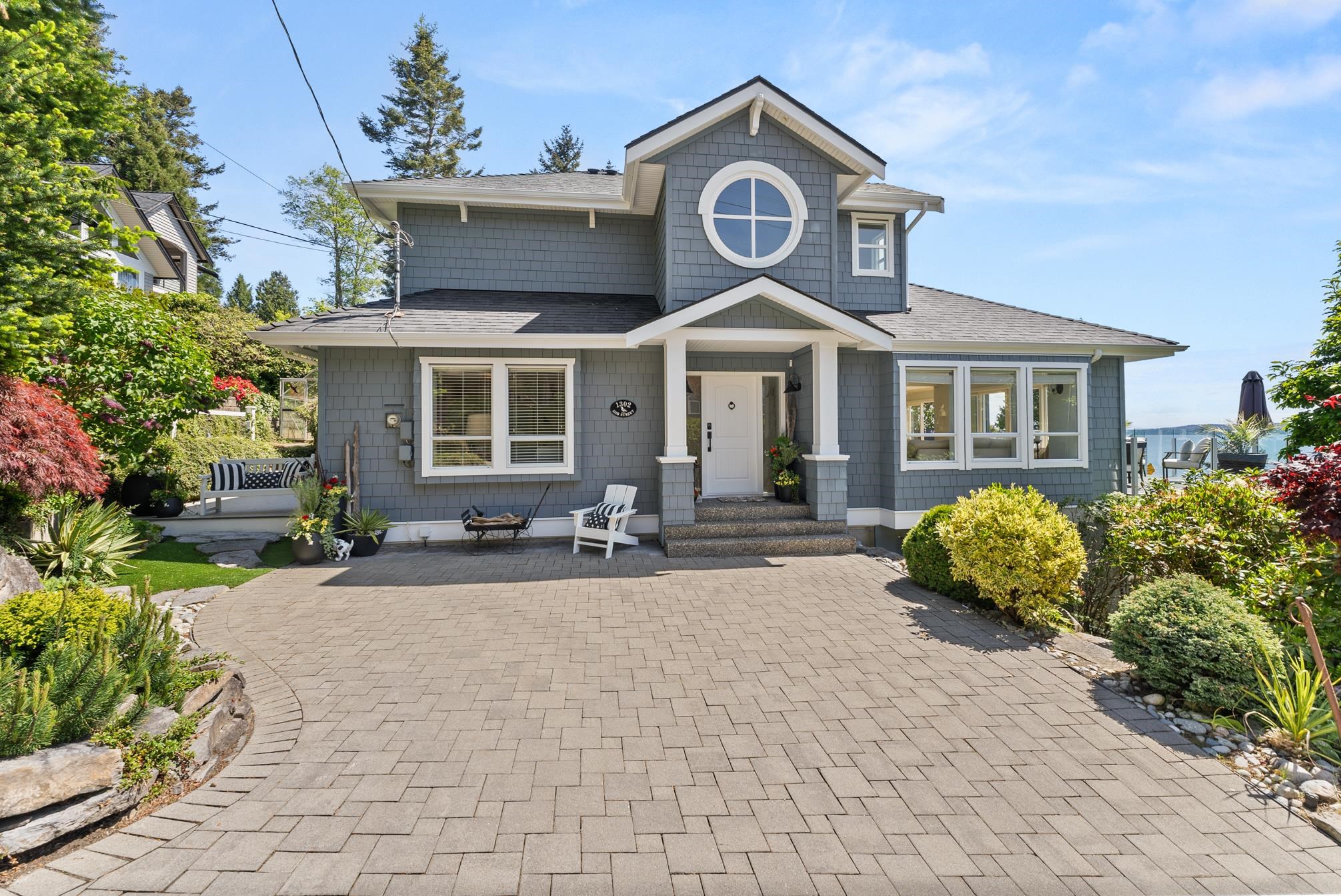 132b Street, Surrey, BC V4A 4C3