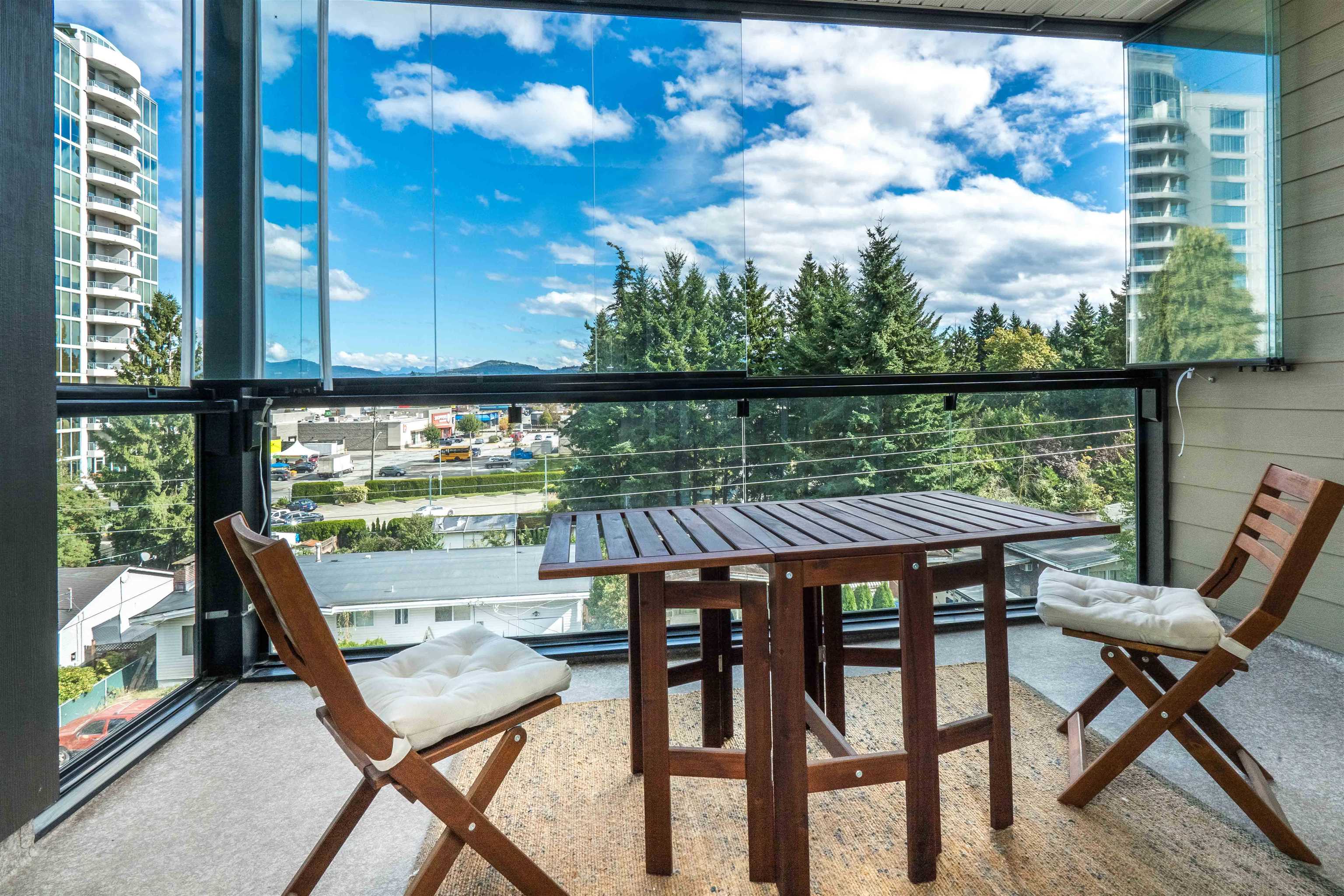 2649 James Street #511, Abbotsford, BC V2T 3L6