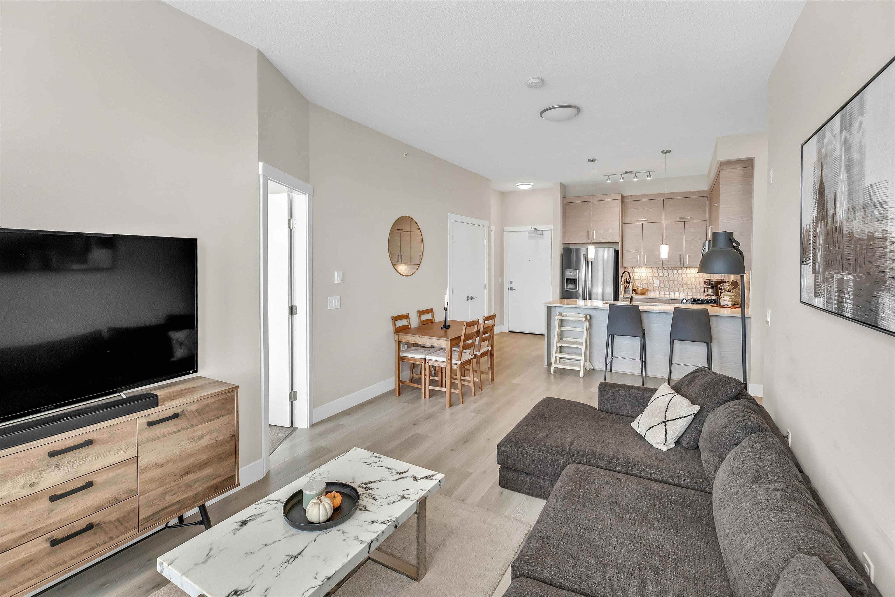2120 Gladwin Rd #408, Abbotsford, BC V2S 0L7