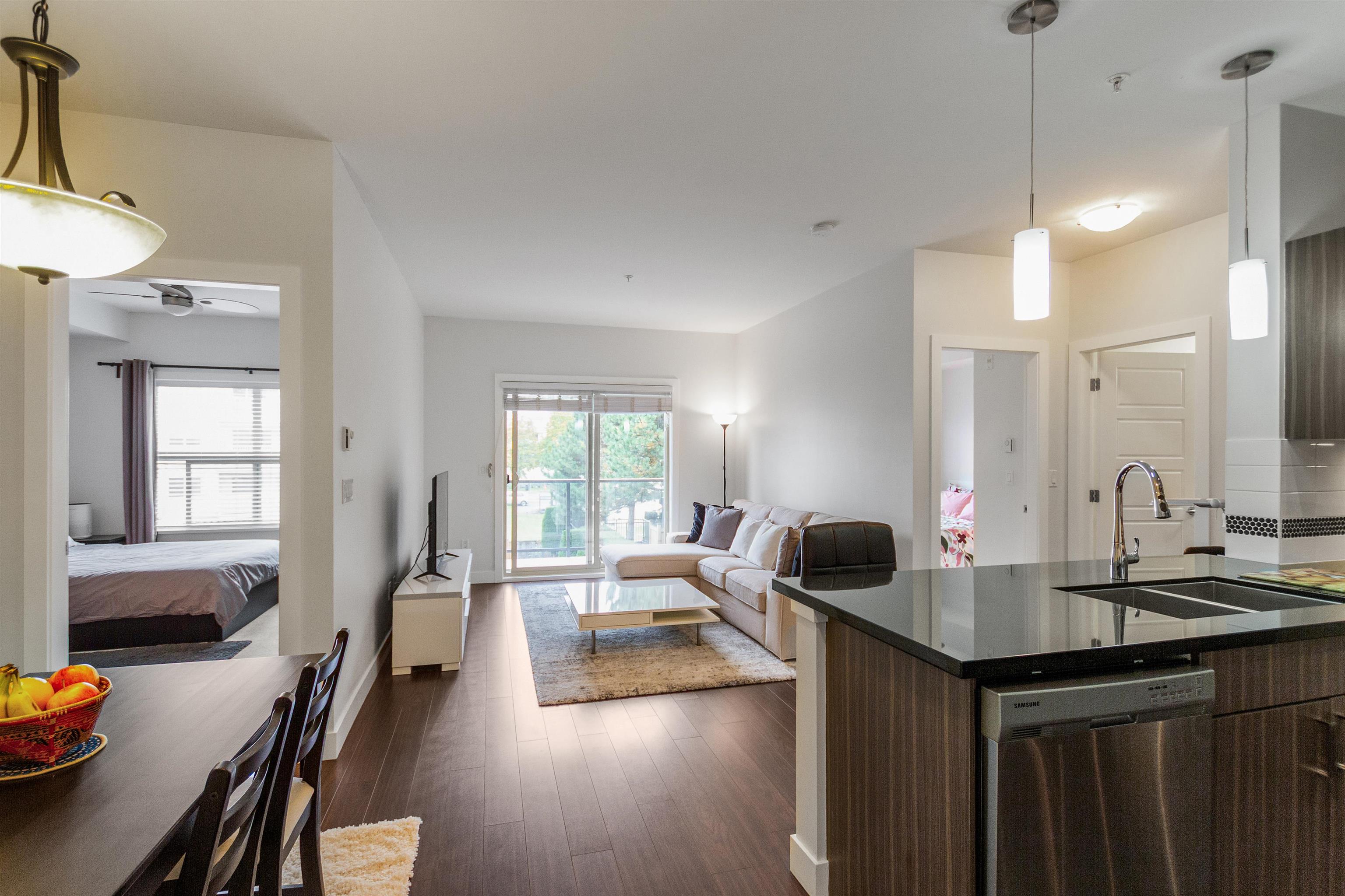 20219 54a Avenue #210, Langley, BC V3A 0C7