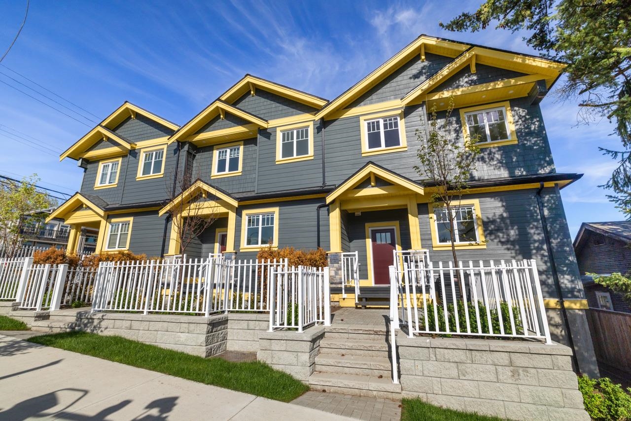 235 Lebleu St #102, Coquitlam, BC V3K 4L7
