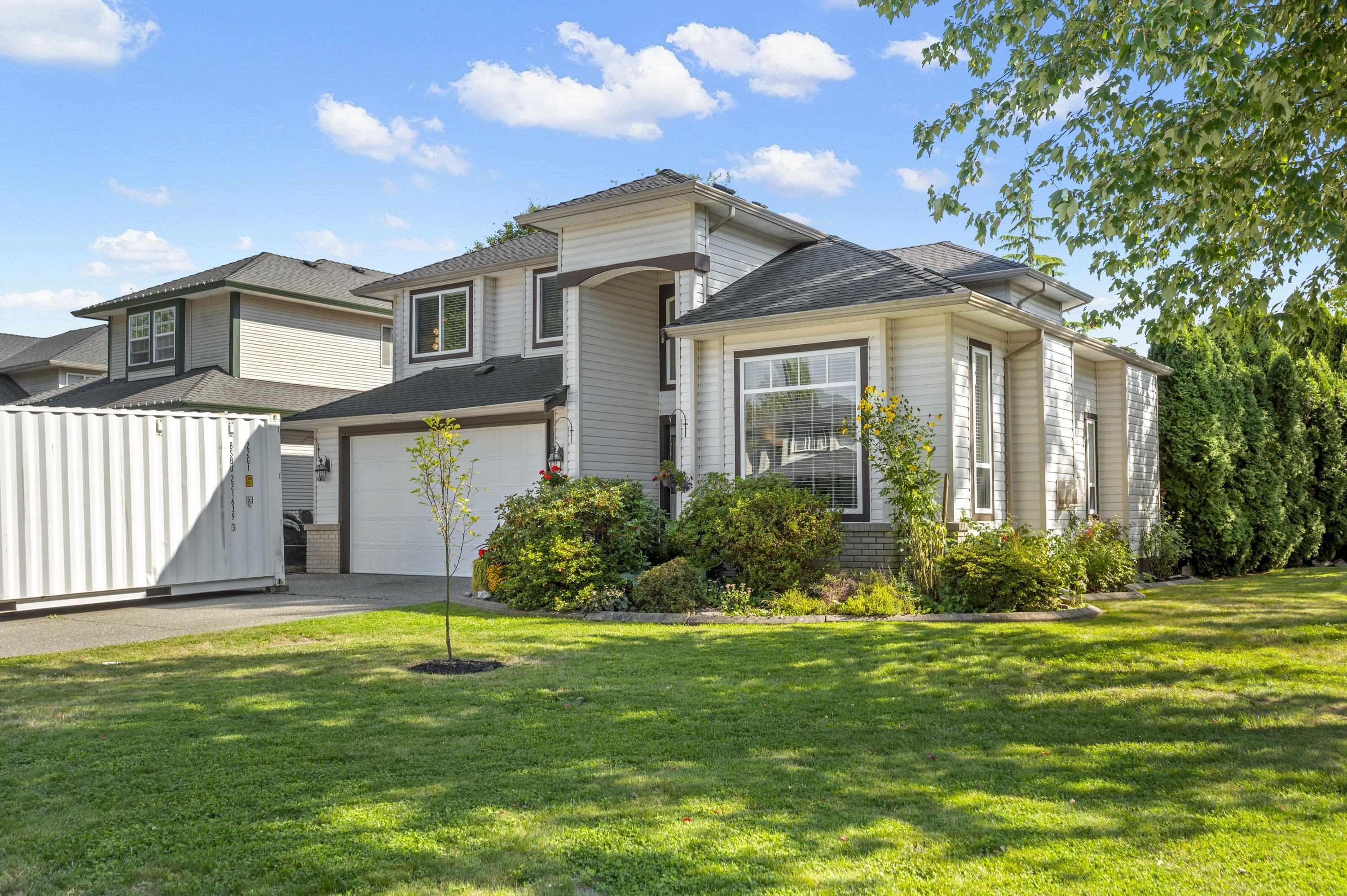 61a Avenue, Surrey, BC V3S 8X7