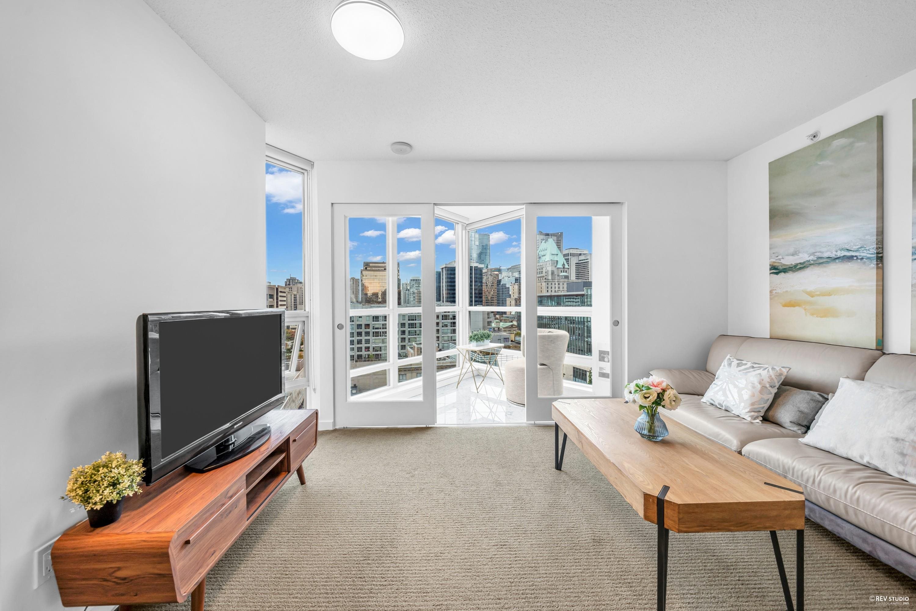 3303-833 Seymour Street #1210, Vancouver, BC V6B 0G4