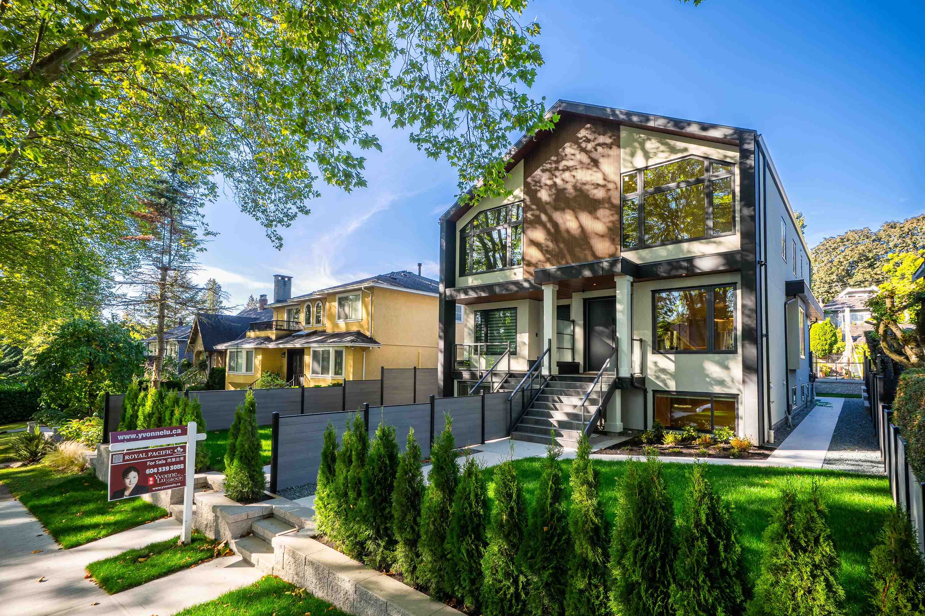 3847 West 26th Avenue, Vancouver, BC V0V 0V0