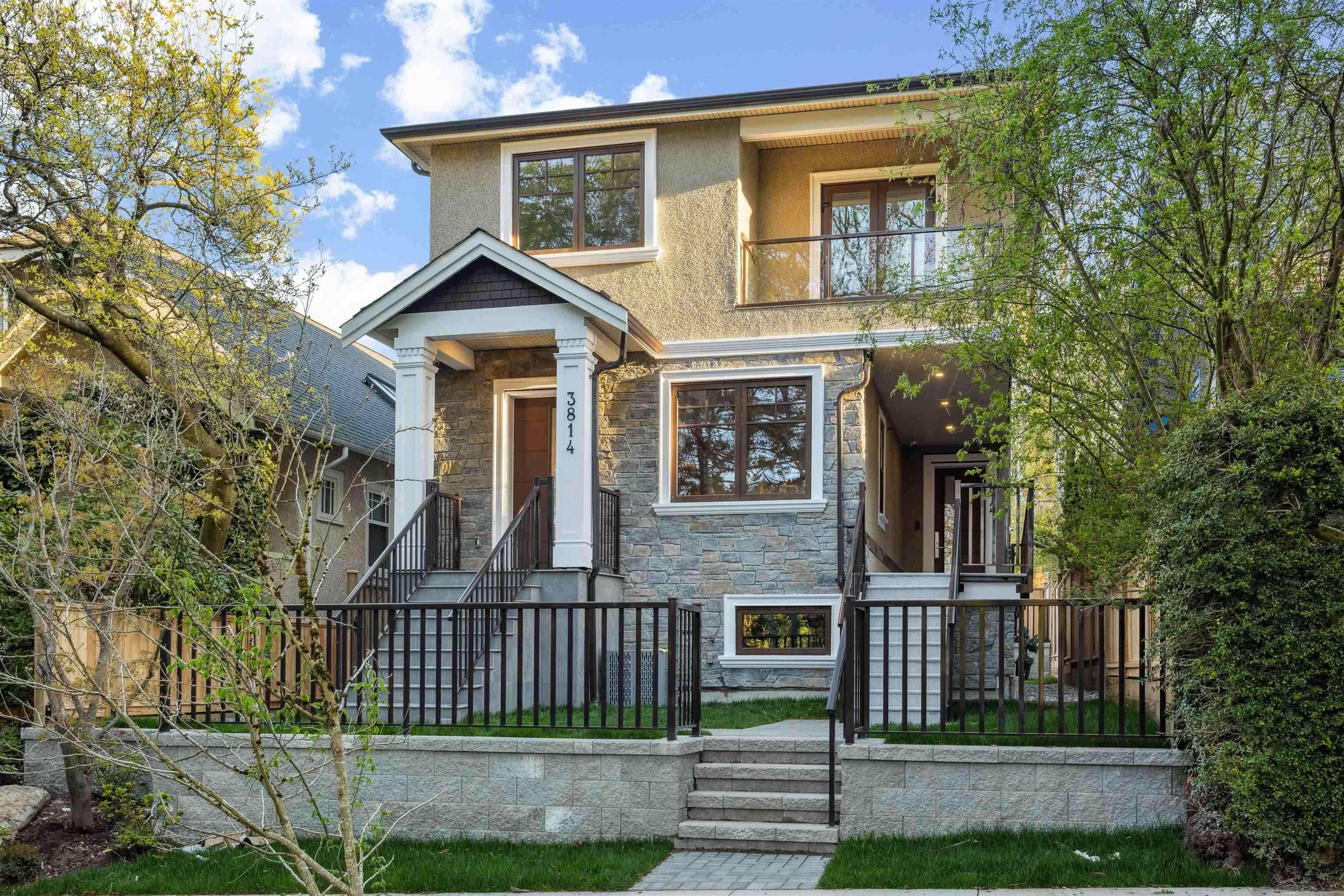 3812 West 15th Avenue, Vancouver, BC V6R 2Z9