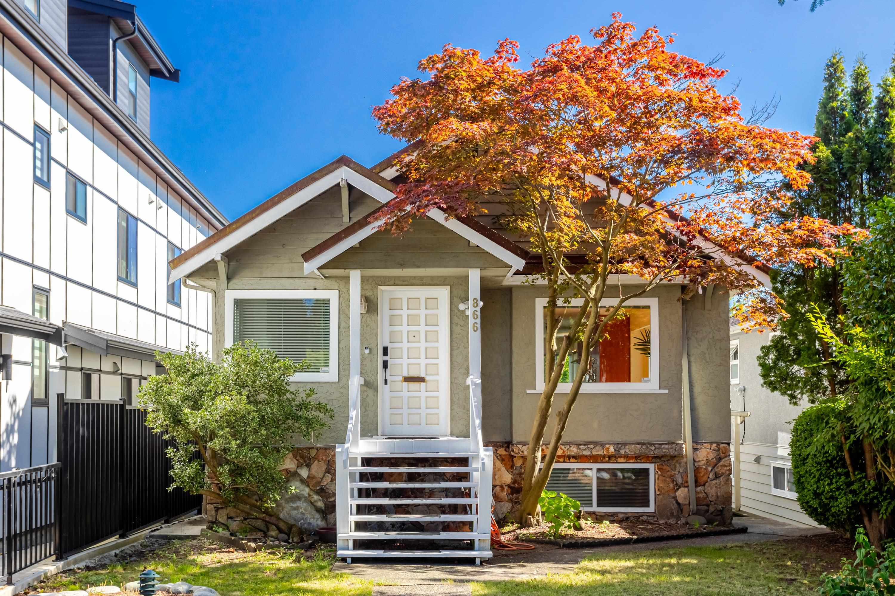 866 West 59th Avenue, Vancouver, BC V6P 1X7