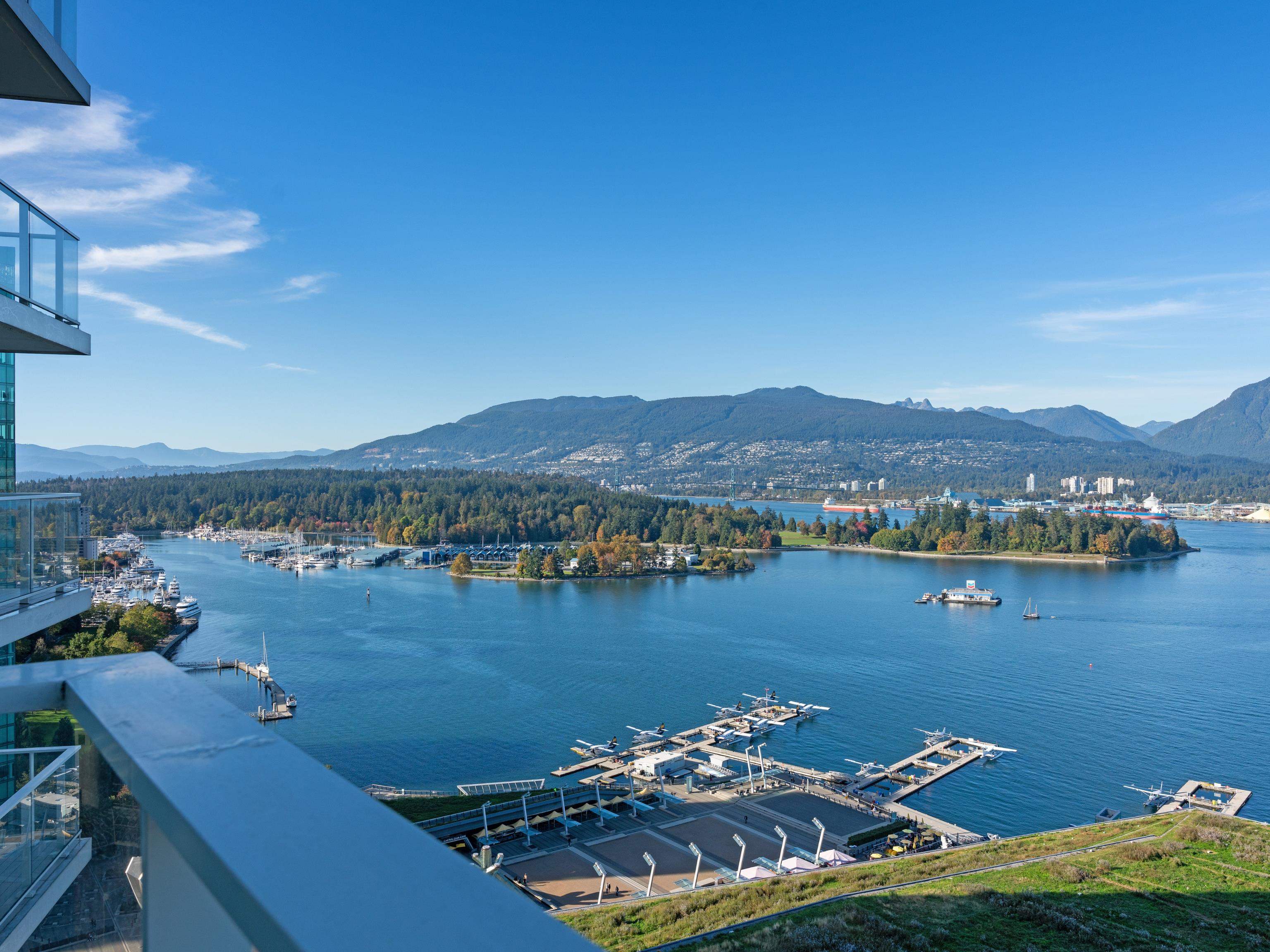 1011 West Cordova Street #2701, Vancouver, BC V6C 0B2