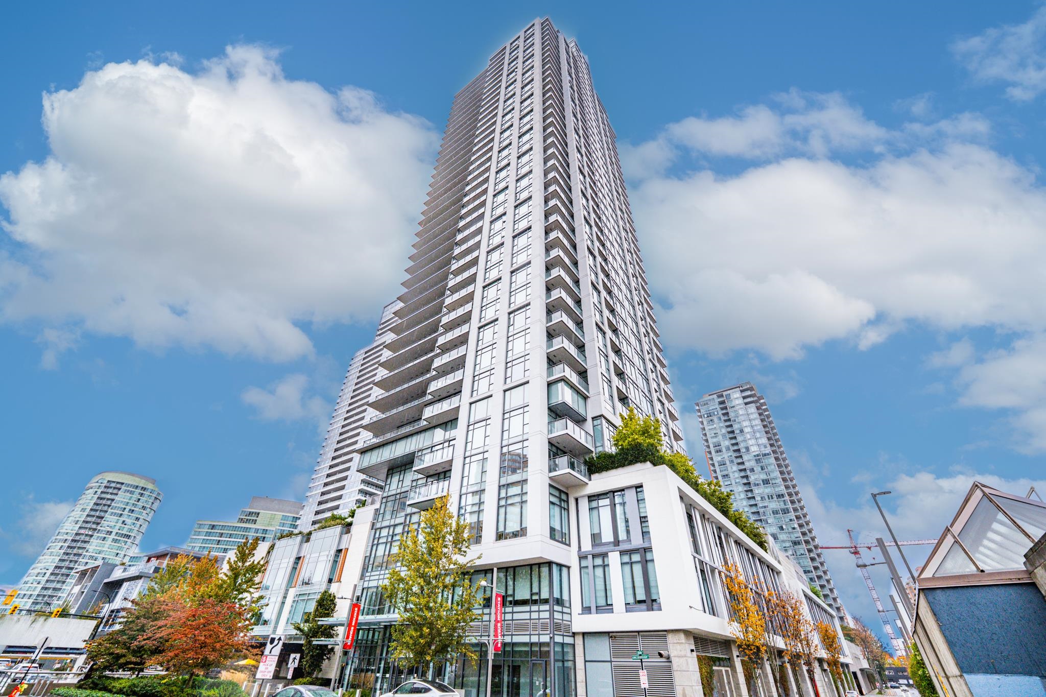 6098 Station Street #1711, Burnaby, BC V5H 0H4