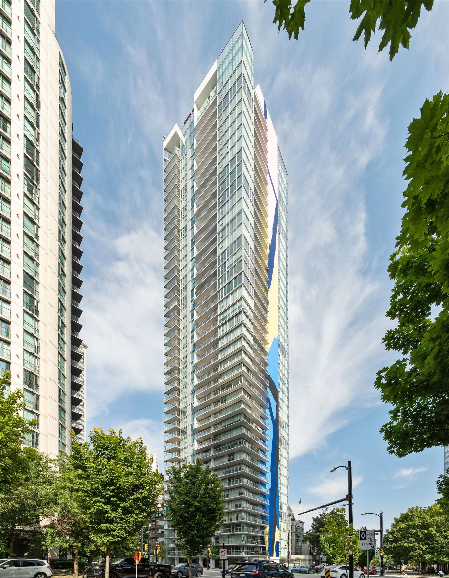 499 Pacific Street #1701, Vancouver, BC V6B 0N4