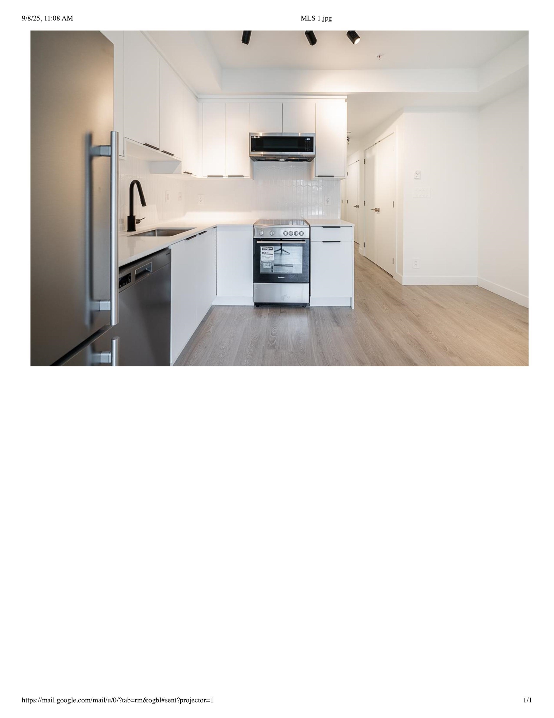 10616 132 St #214, Surrey, BC V3T 0T3