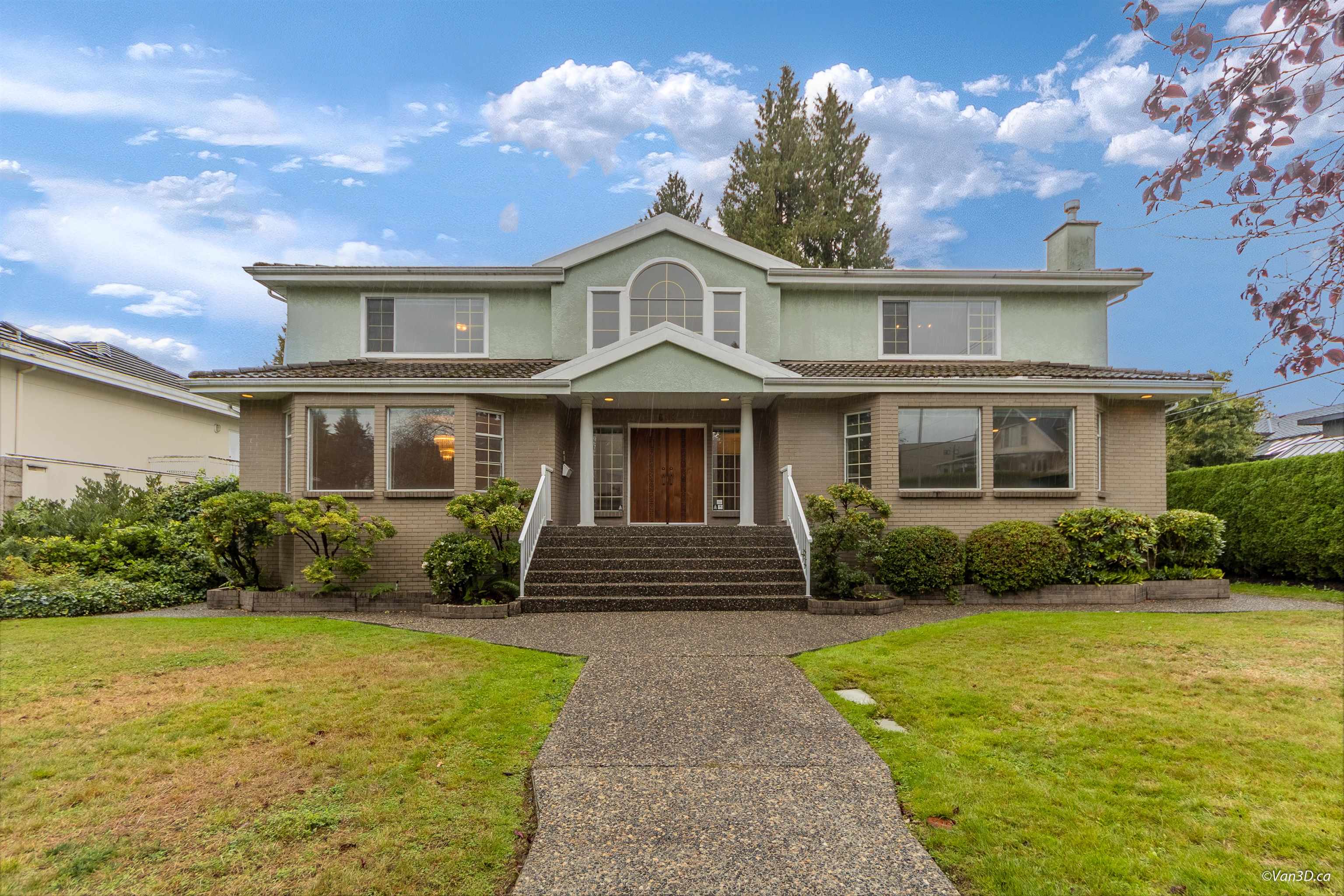 6633 Montgomery Street, Vancouver, BC V6P 4G3