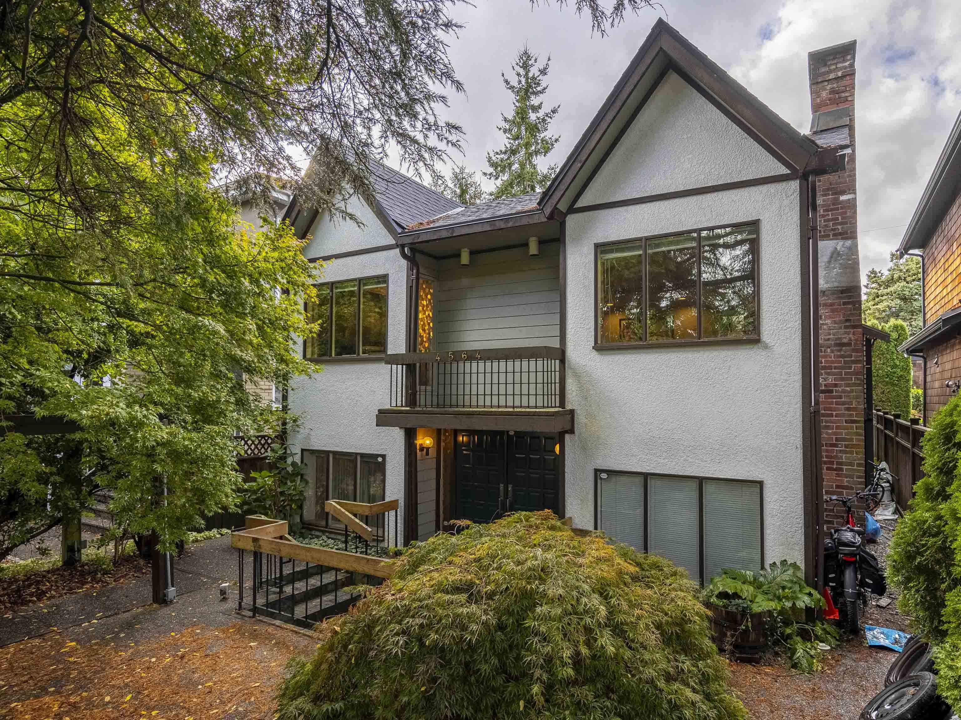 4564 West 11th Avenue, Vancouver, BC V6R 2M4