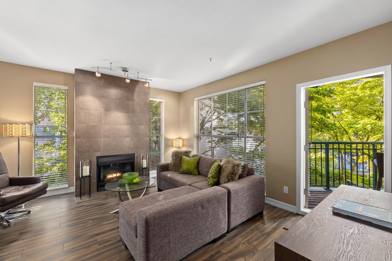 1928 Nelson Street #203, Vancouver, BC V6G 1N2