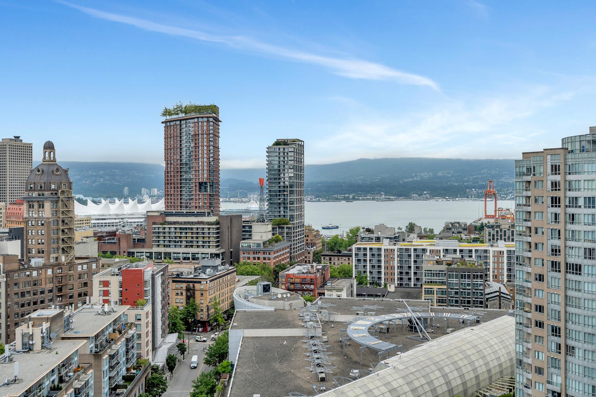 688 Abbott Street #2707, Vancouver, BC V6B 0B9