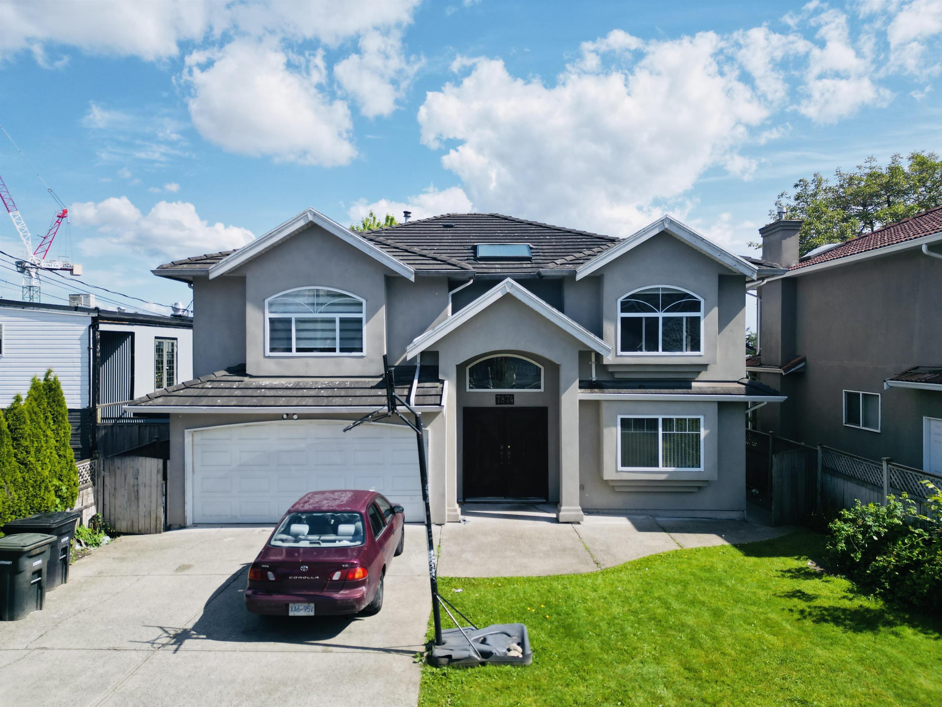 14th Avenue, Burnaby, BC V3N 2B2