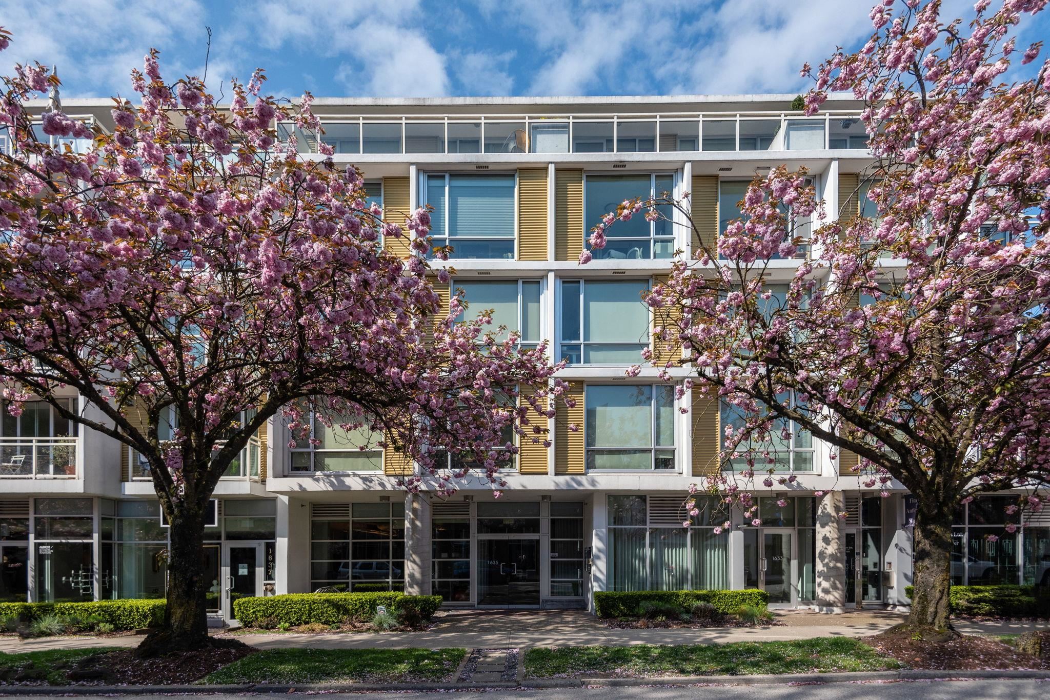1635 West 3rd Avenue #416, Vancouver, BC V6J 0B6