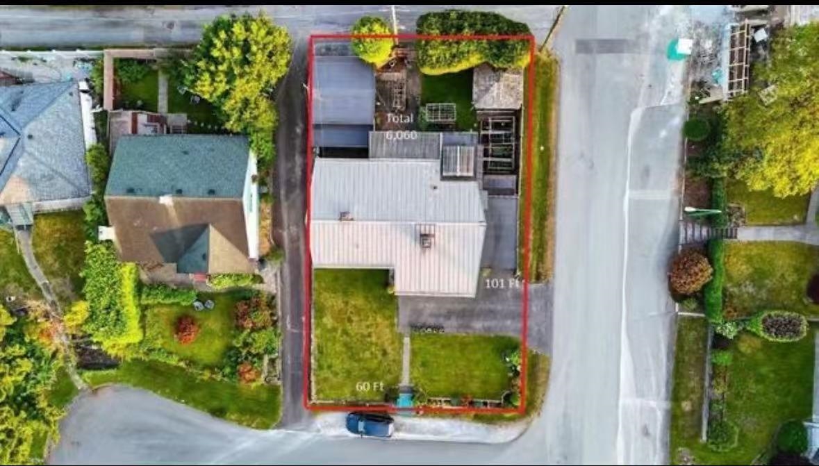 4646 Charlotte Court, Burnaby, BC V5G 2R8