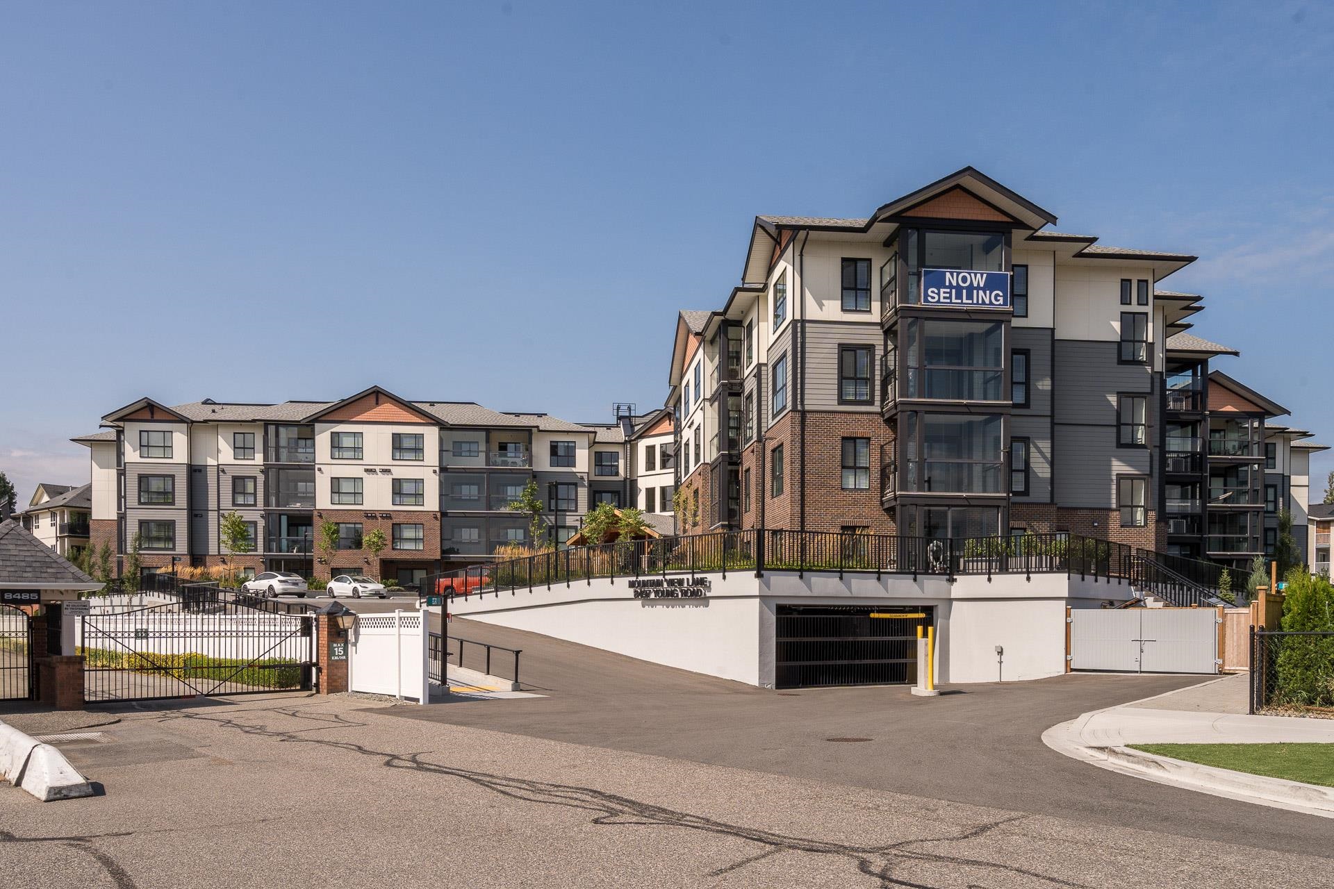 8497 Young Road #202, Chilliwack, BC V2P 4P2