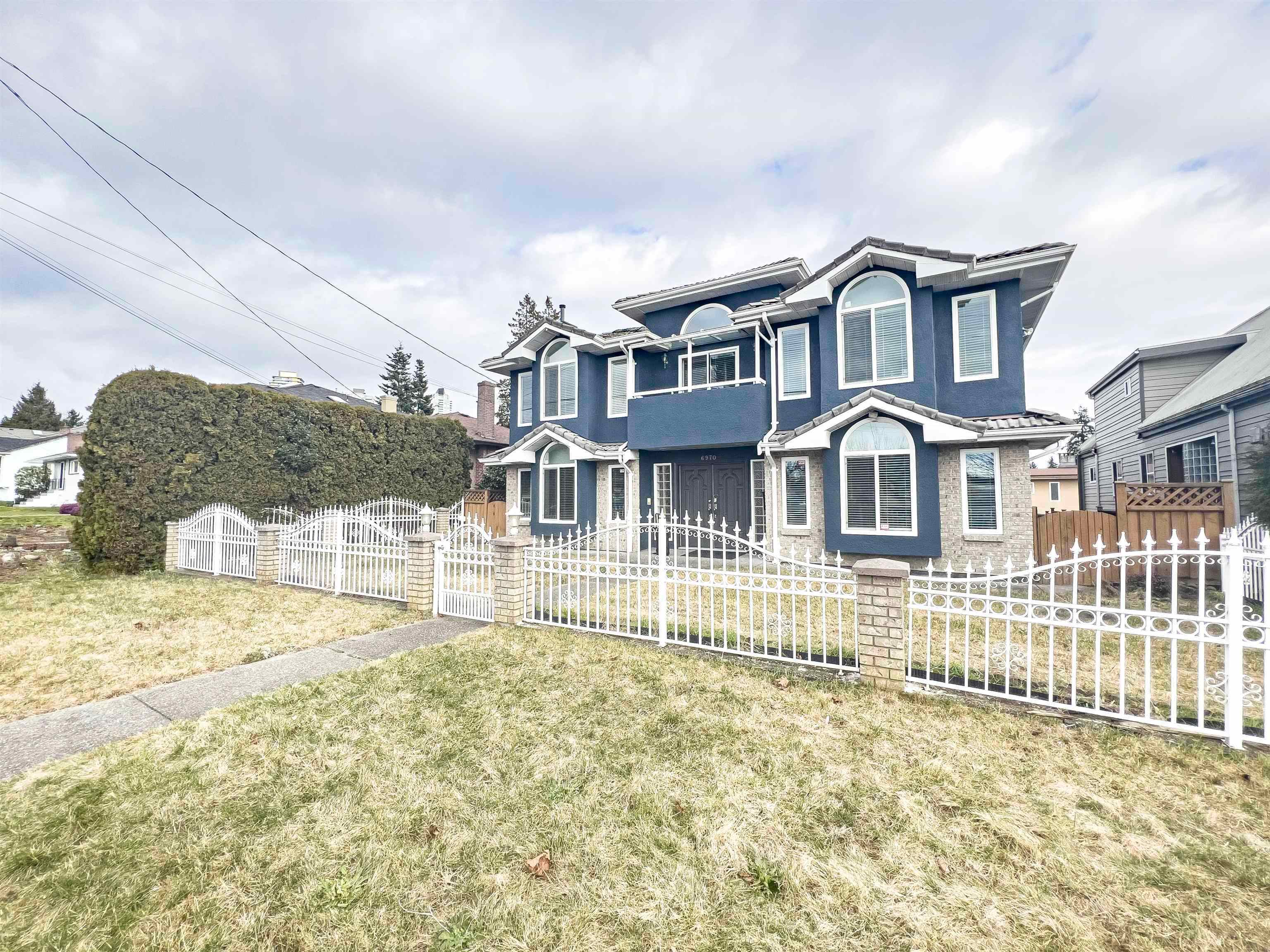 6970 Willingdon Avenue, Burnaby, BC V5J 3R2