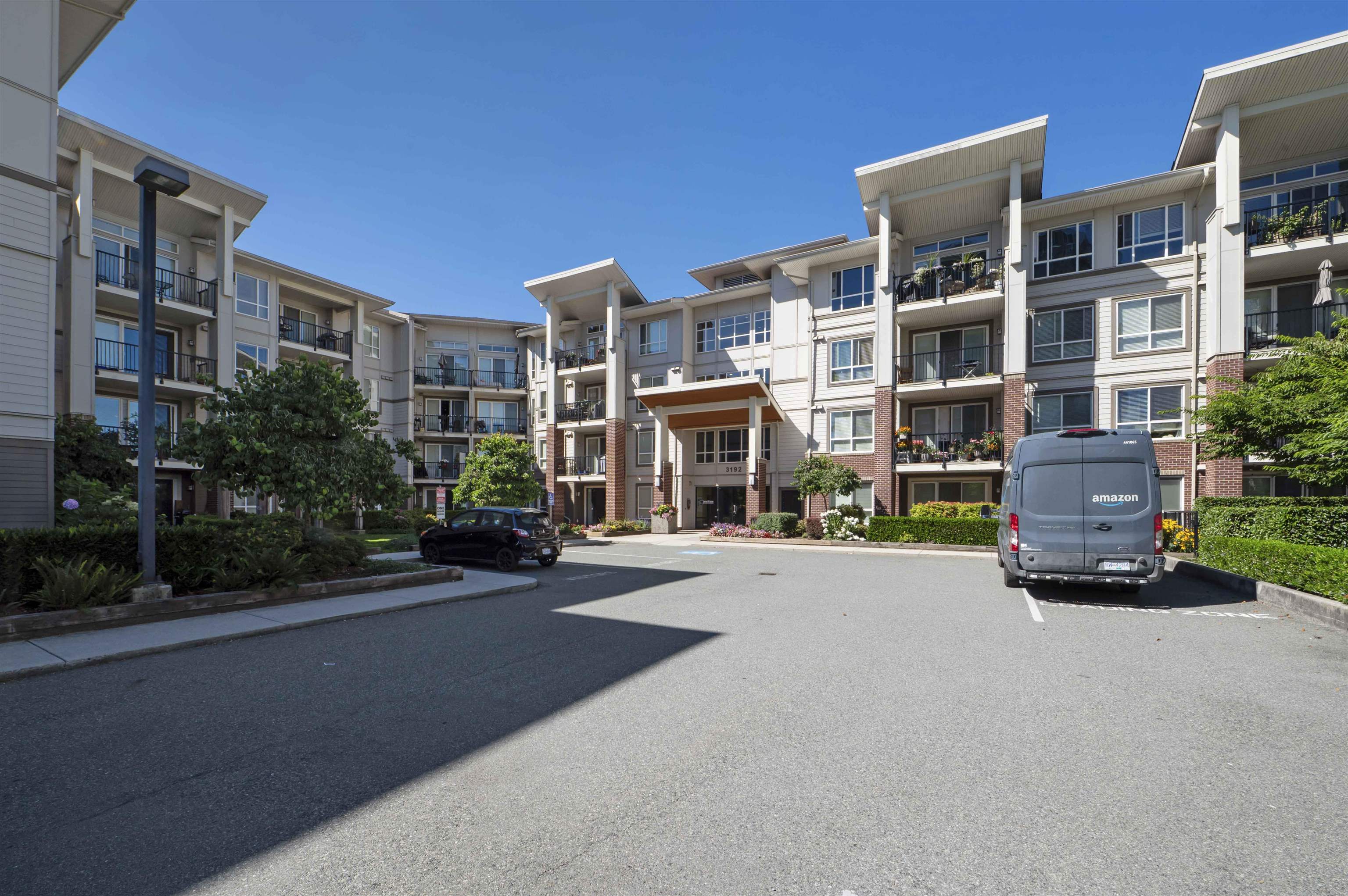3192 Gladwin Road #405, Abbotsford, BC V2T 6M9
