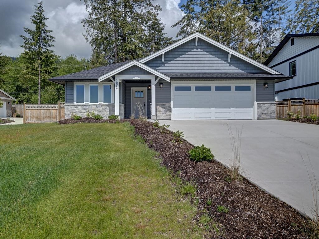 1084 Celia Crescent, Gibsons, BC V0N 1V7