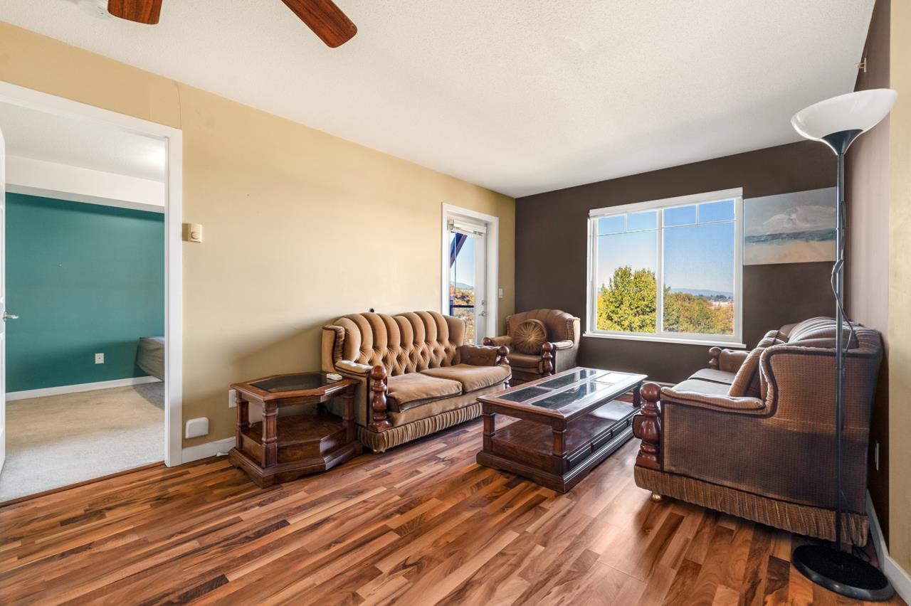 240 Sherbrooke Street #3413, New Westminster, BC V3L 0A4