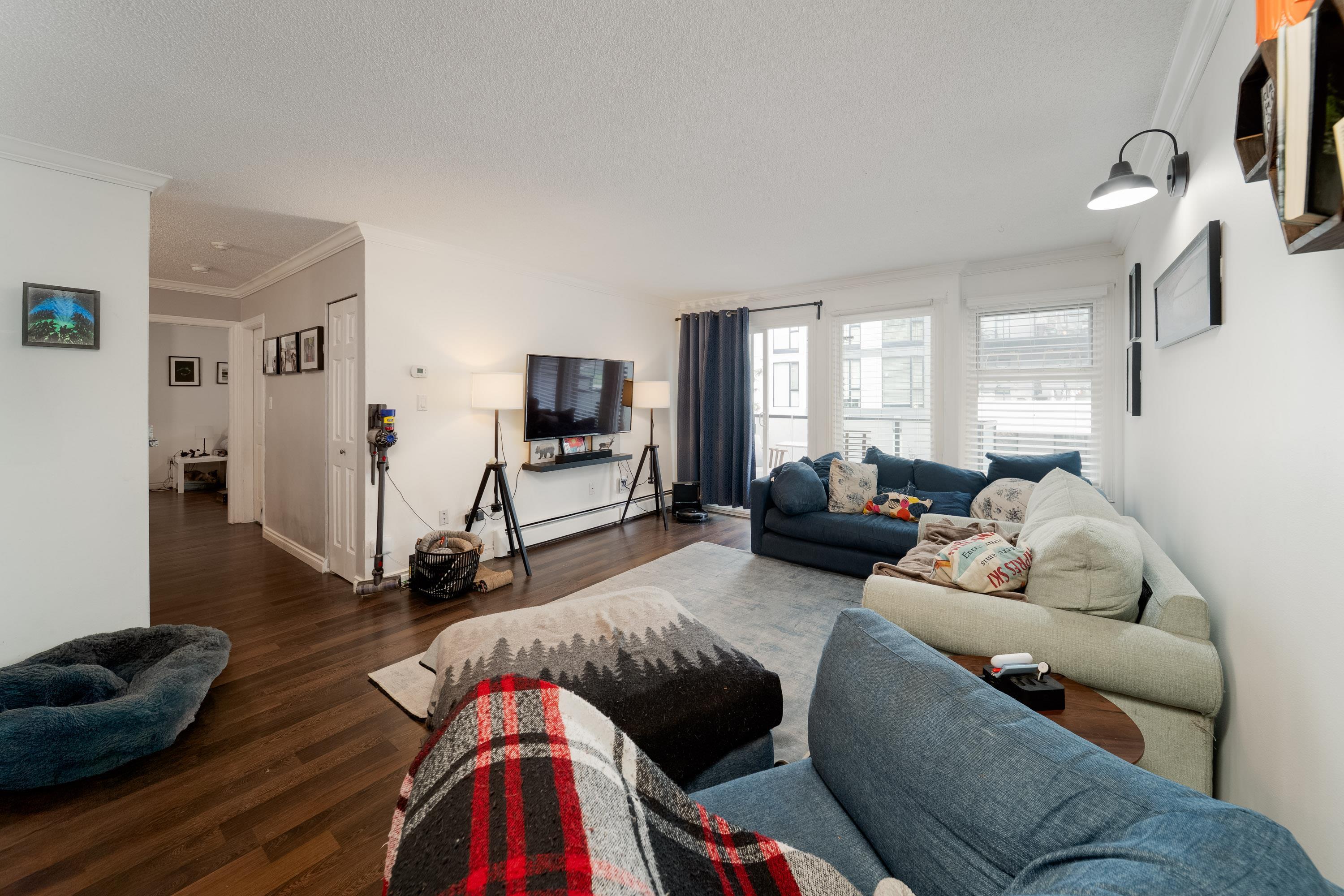 1850 Southmere Crescent East #206, Surrey, BC V4A 6Y6