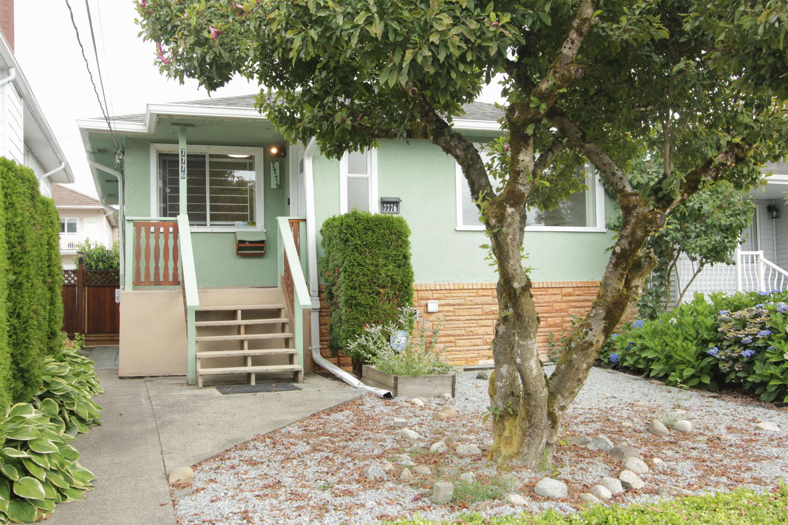 7776 Davies Street, Burnaby, BC V3N 3H4