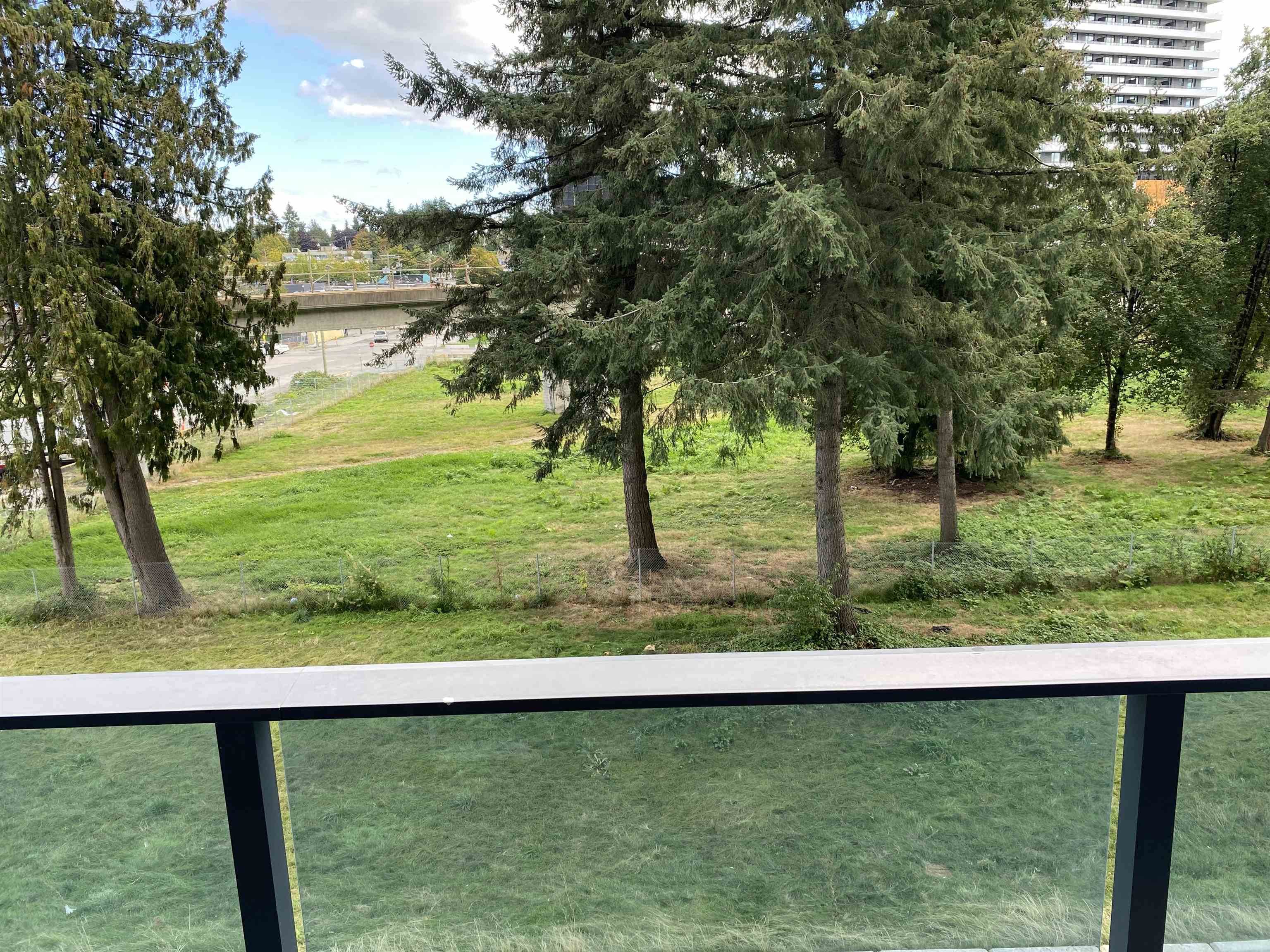 13428 105 Avenue #307, Surrey, BC V3T 0S6