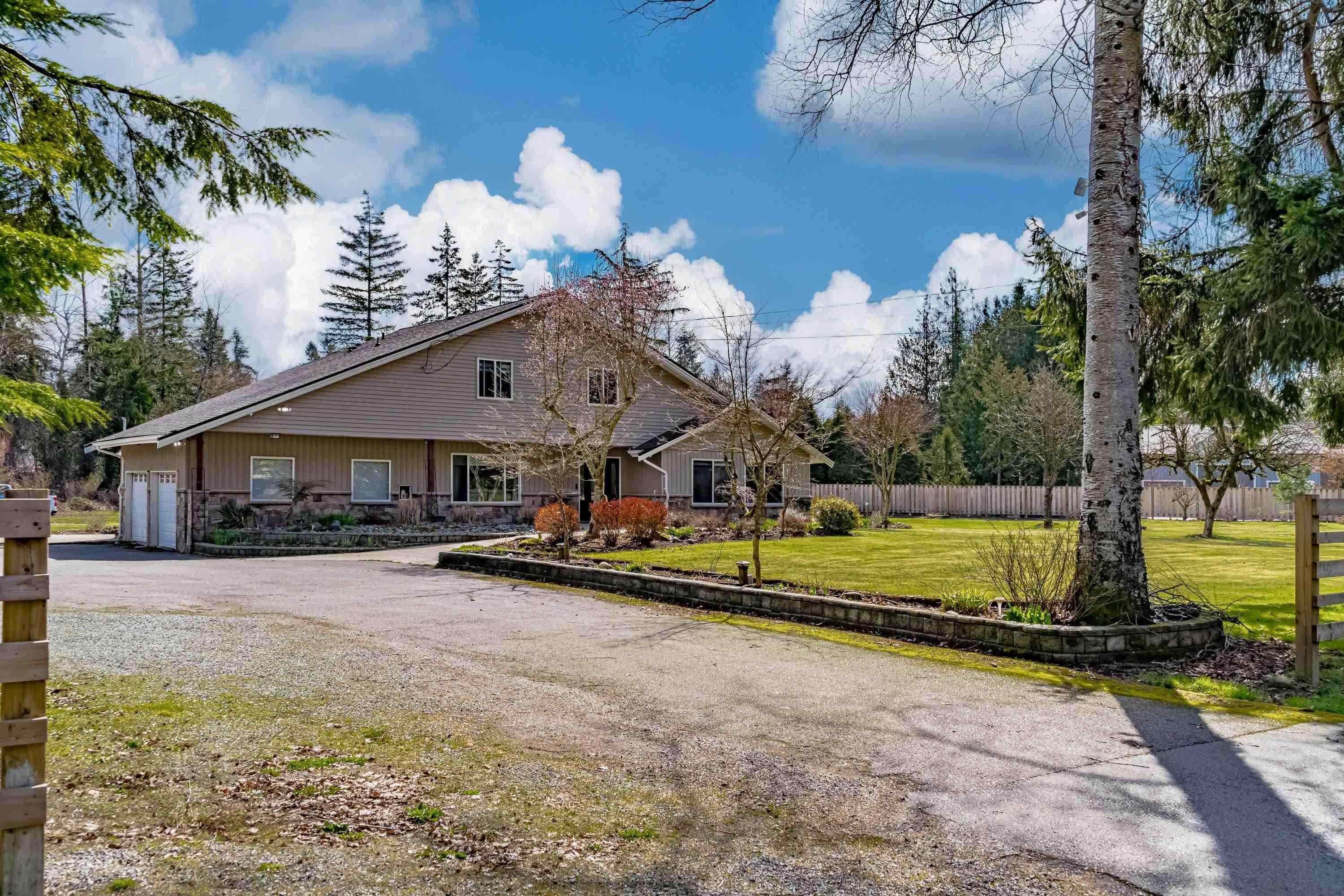 4655 Saddlehorn Crescent, Langley, BC V2Z 2L7