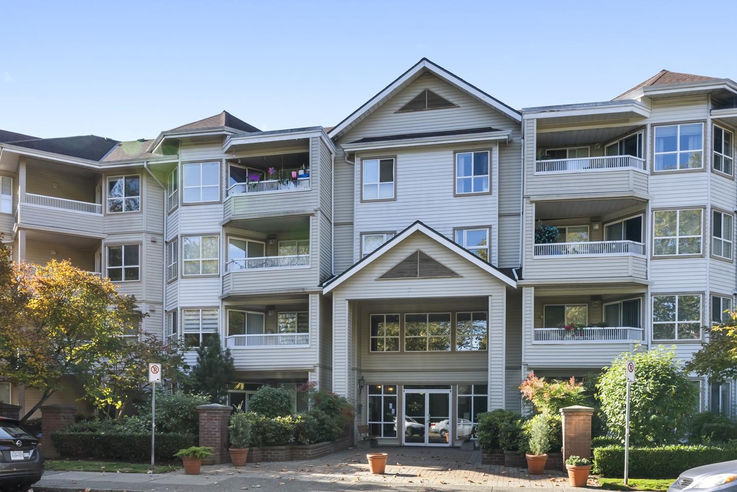 8139 121a Street #313, Surrey, BC V3W 0Z2