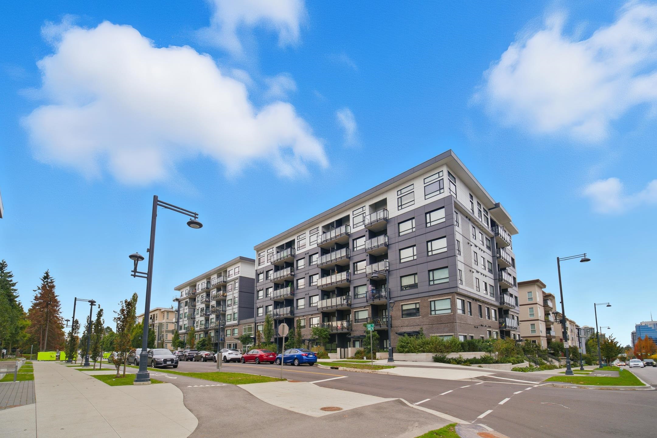 10777 138 St #225, Surrey, BC V3T 0T5