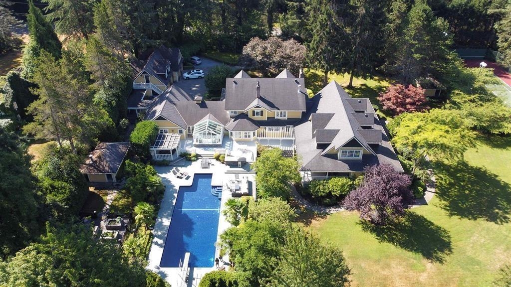 30 Avenue, Surrey, BC V4P 1V3