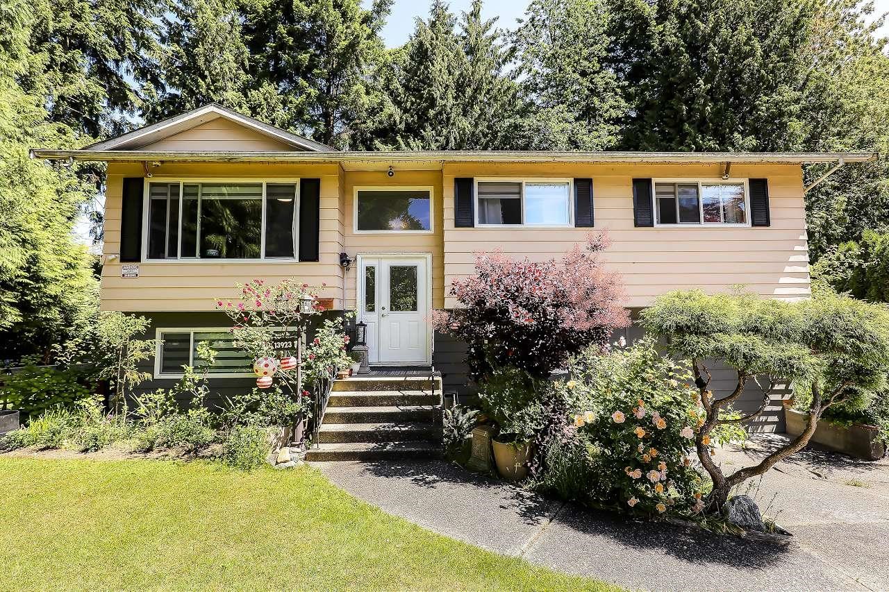 77a Avenue, Surrey, BC V3W 5Z3