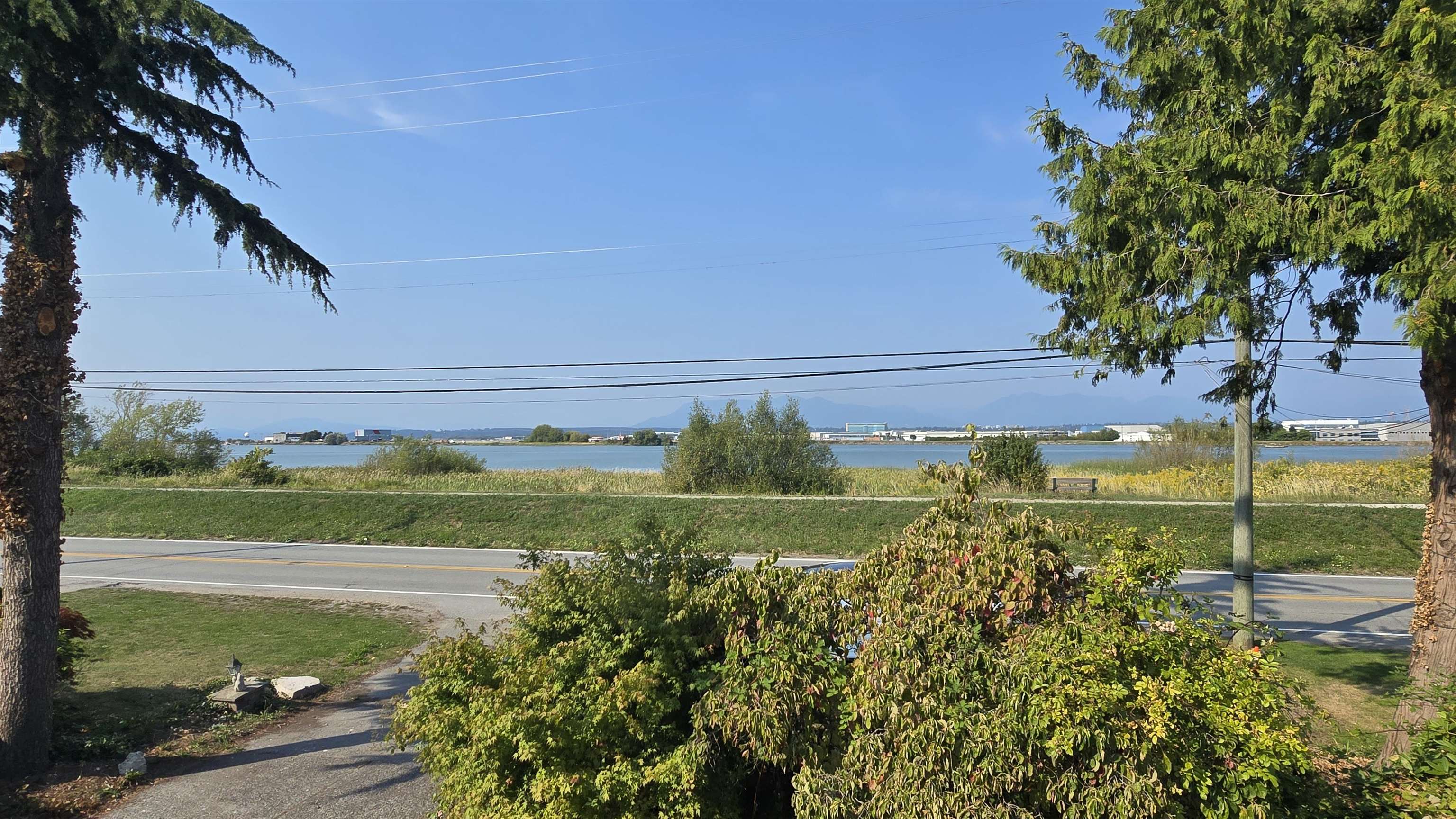 4340 River Road, Richmond, BC V7C 1A2