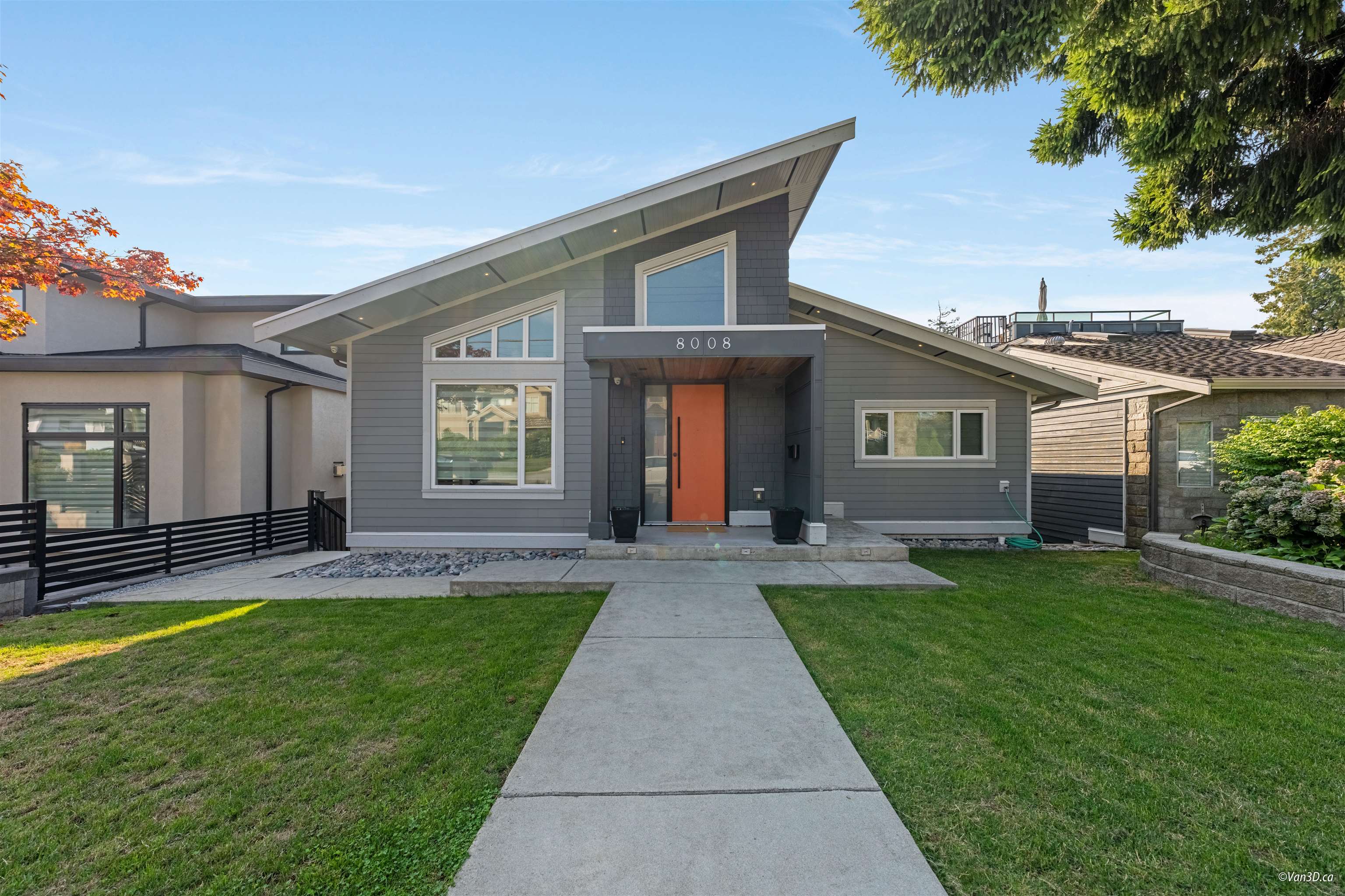 13 Avenue, Burnaby, BC V3N 2G2