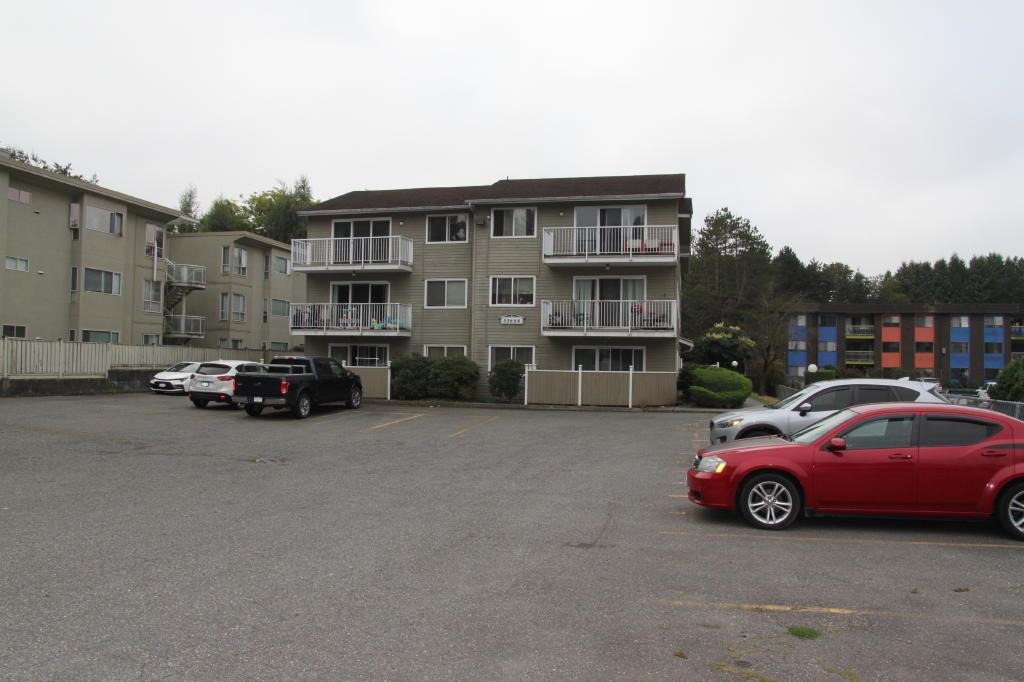 33664 Marshall Road #301, Abbotsford, BC V2S 6E8