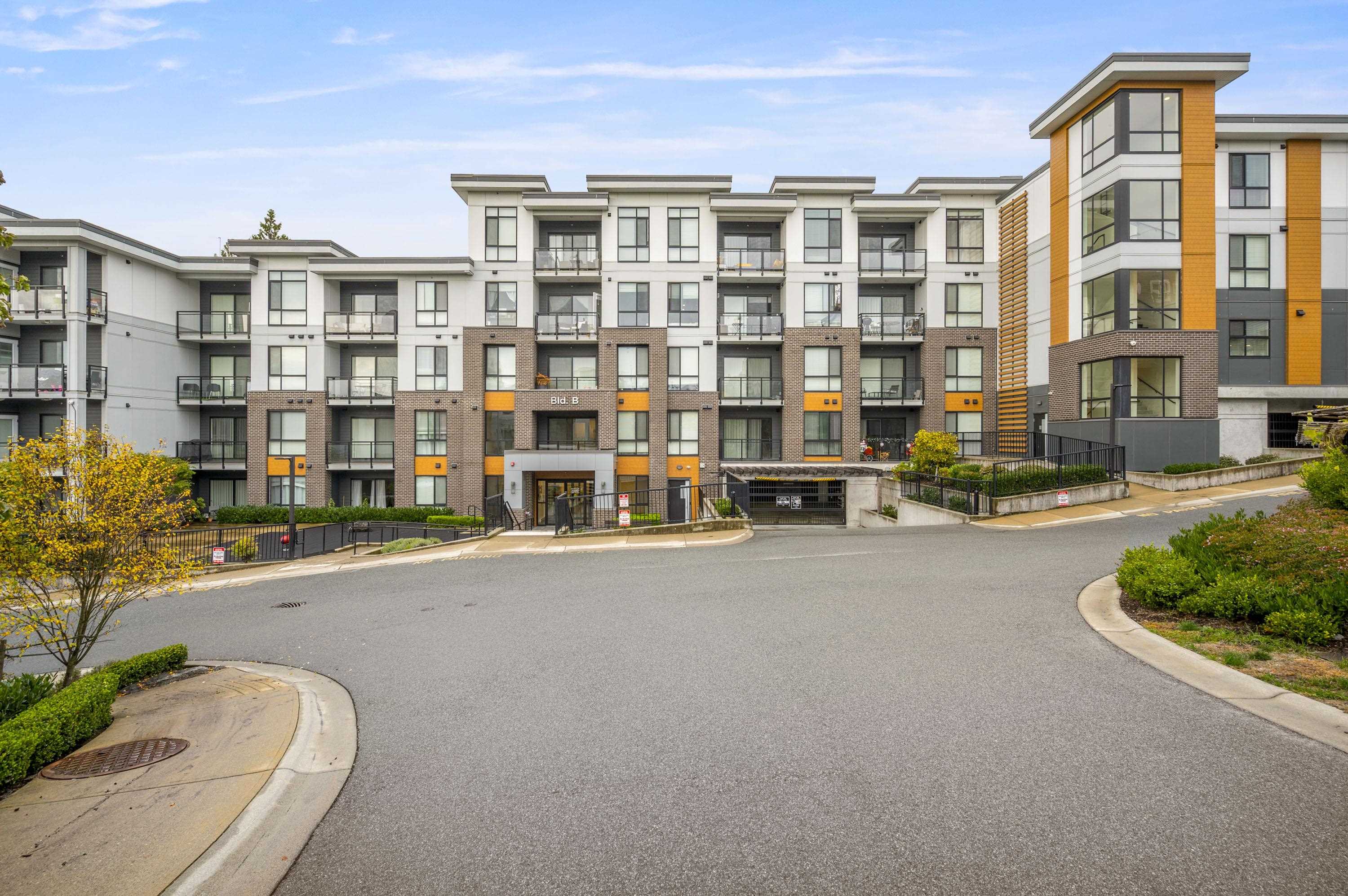 20087 68 Avenue #b107, Langley, BC V2Y 0Y3