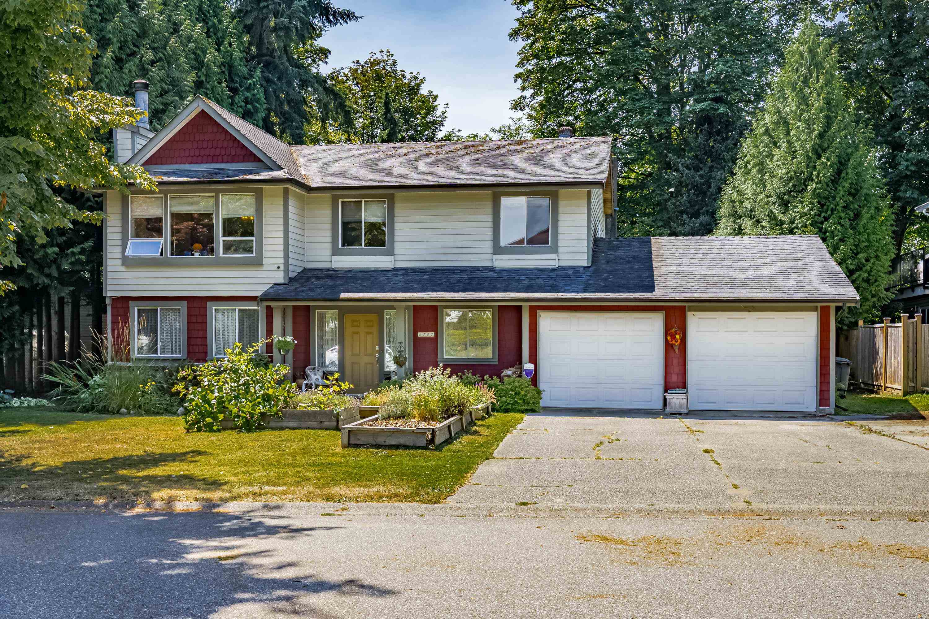 147 Street, Surrey, BC V3S 6L9