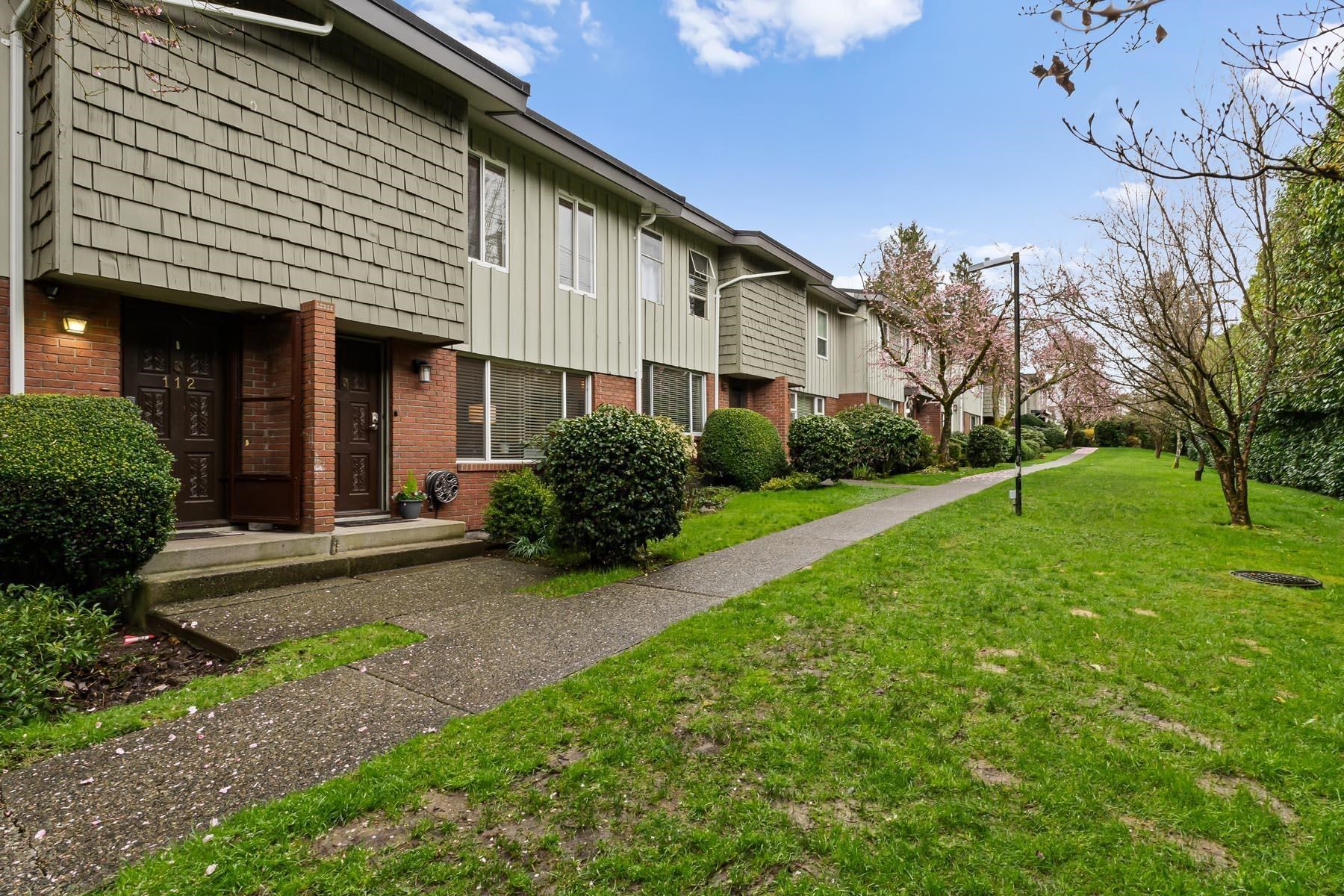 9061 Horne Street ##202, Burnaby, BC V3N 4L2