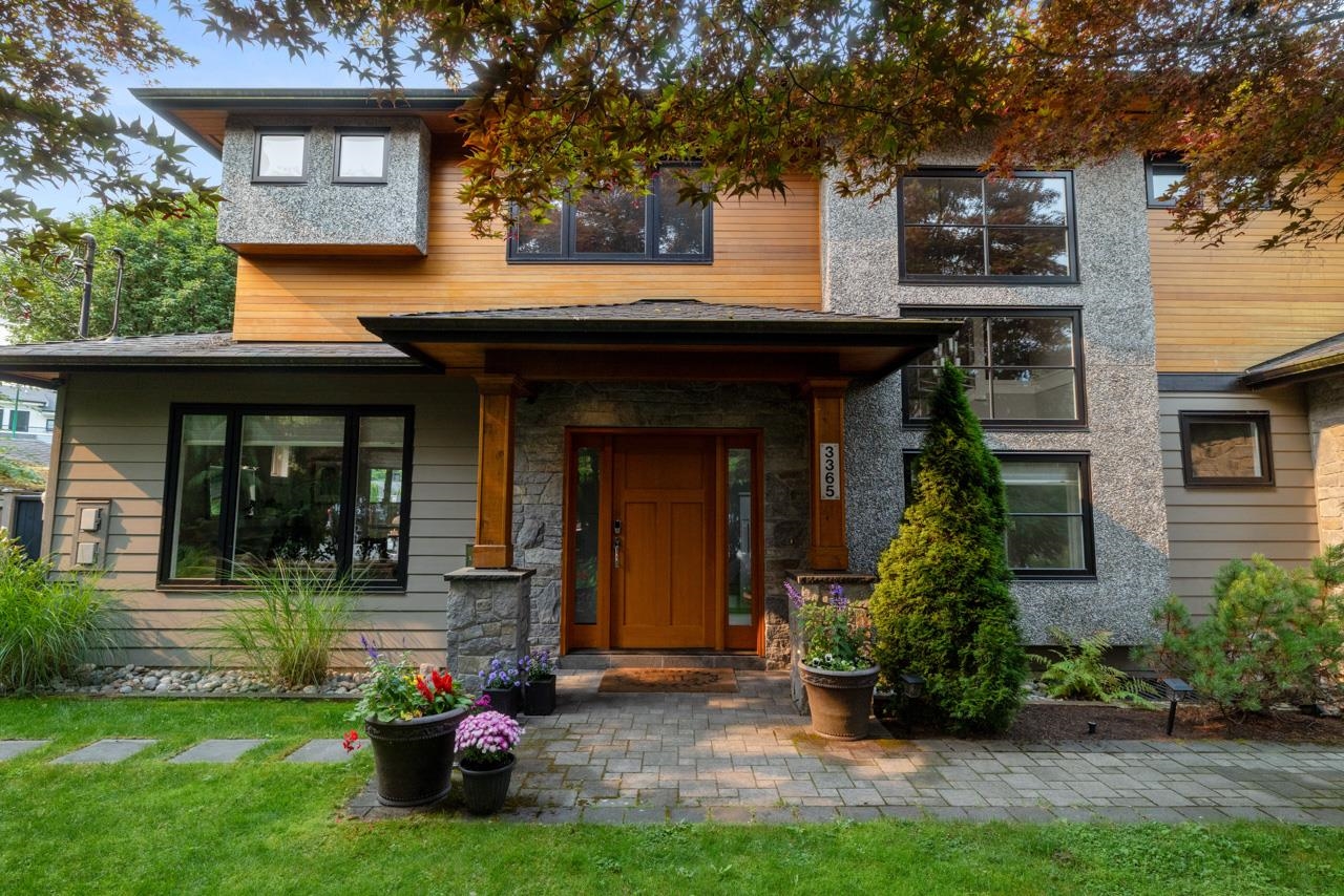 3365 Edgemont Boulevard, North Vancouver, BC V7R 2P4