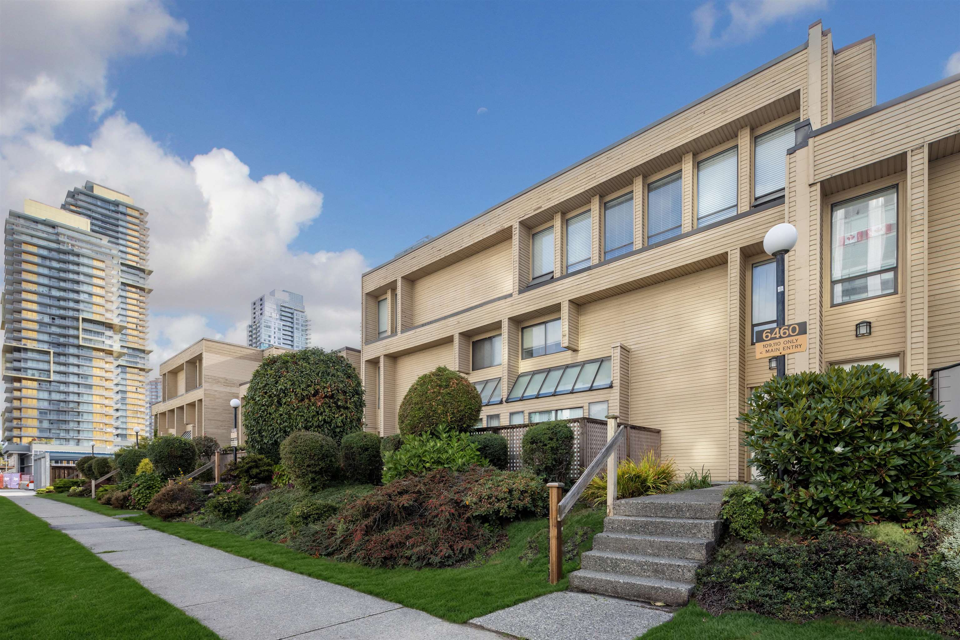 6460 Cassie Avenue #109, Burnaby, BC V5H 2W3