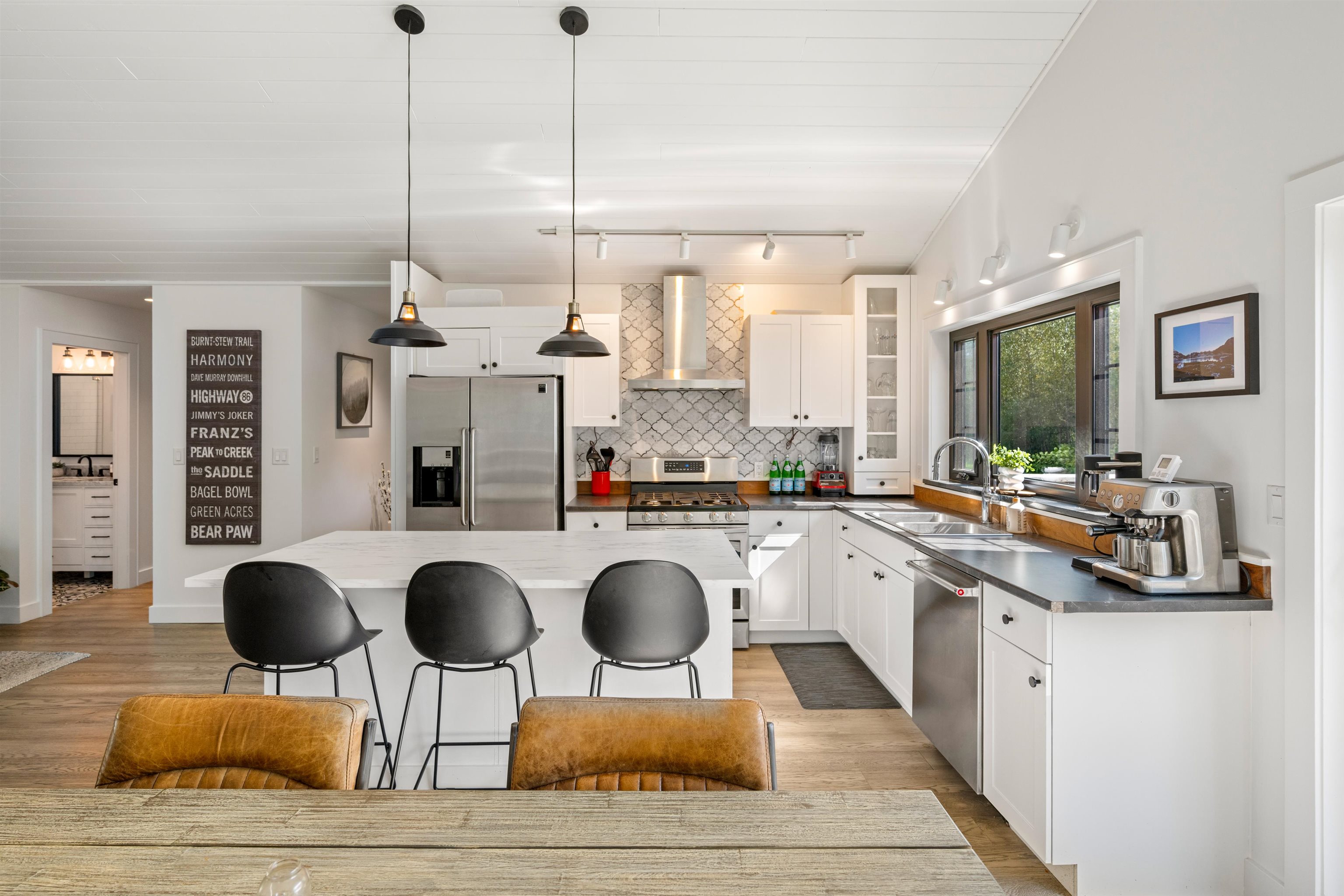 7342 Clover Road, Pemberton, BC V0N 2L0