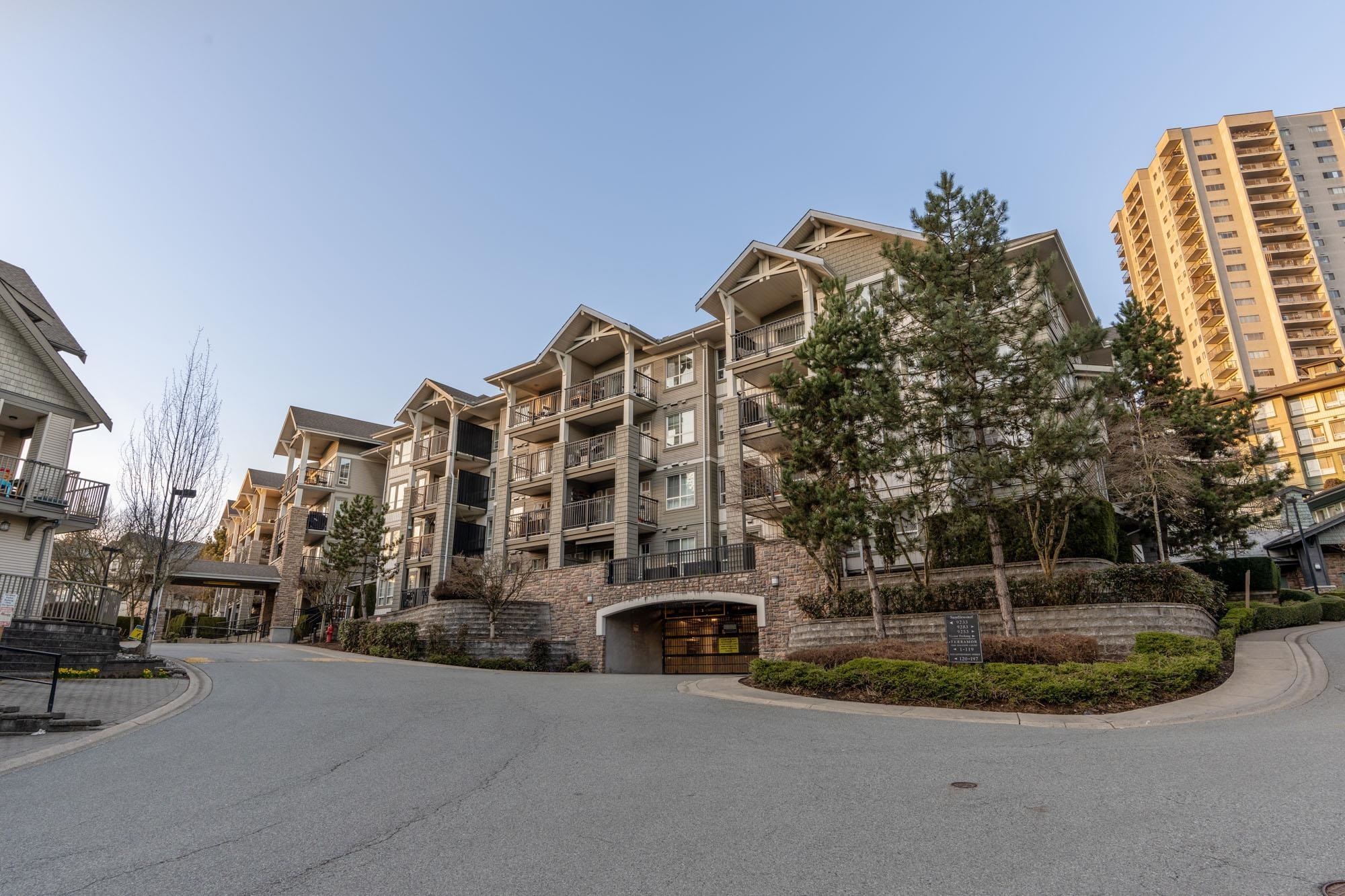 9233 Government Street #313, Burnaby, BC V3N 0A3