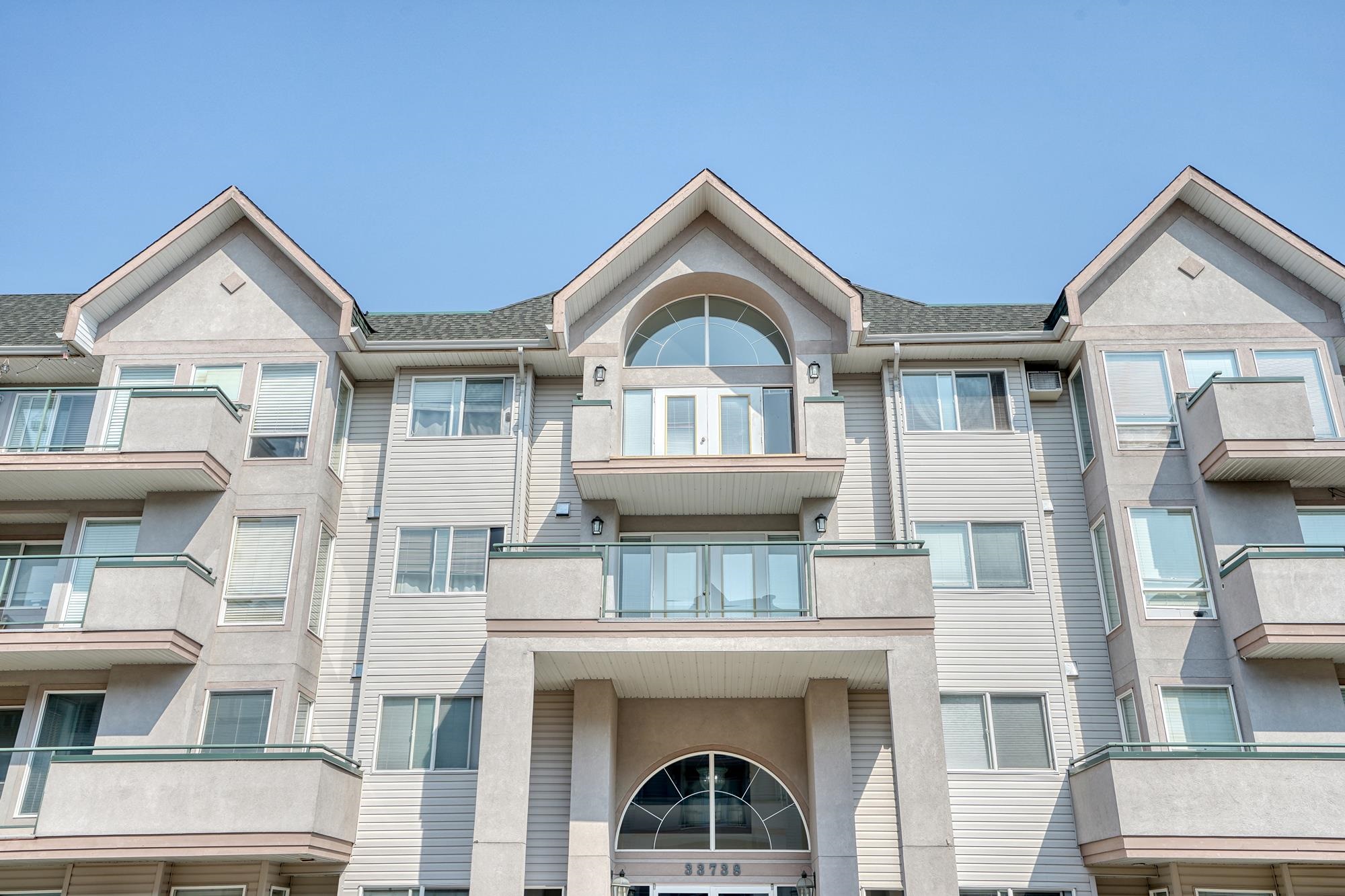 33738 King Road #414, Abbotsford, BC V2S 8J5