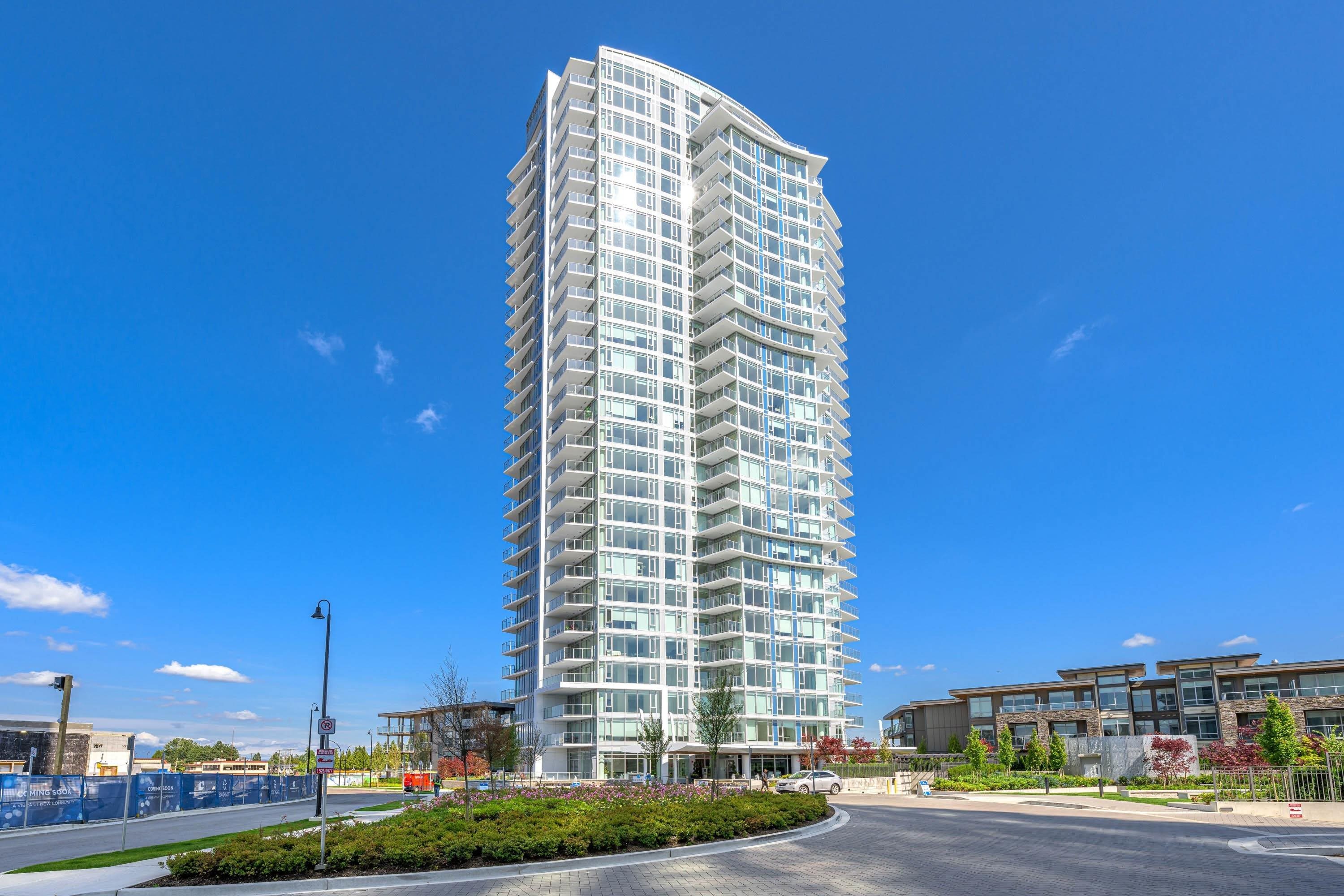 7769 Park Cres #906, Burnaby, BC V3N 0J7