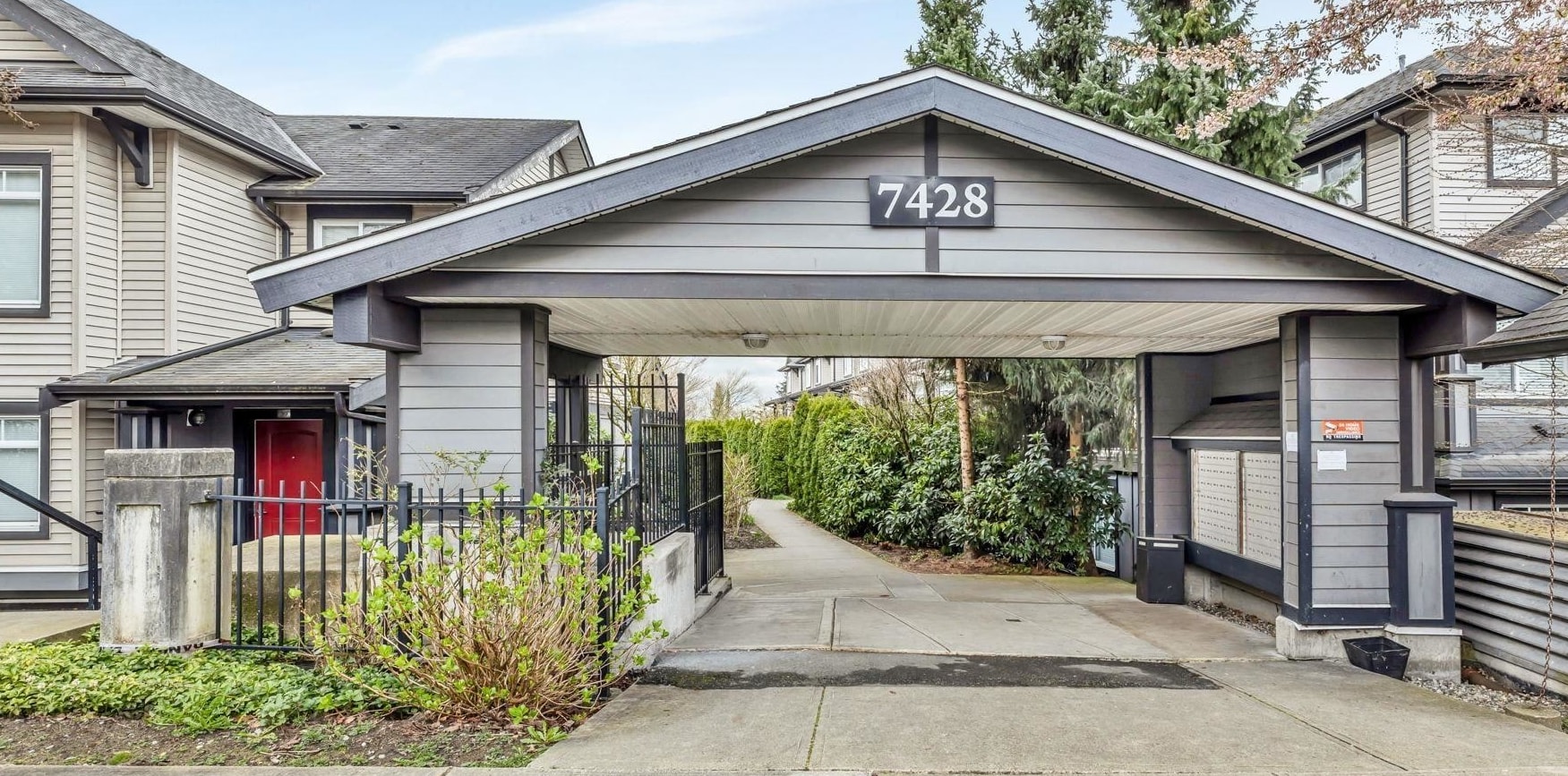 7428 14th Avenue #46, Burnaby, BC V3N 0C2
