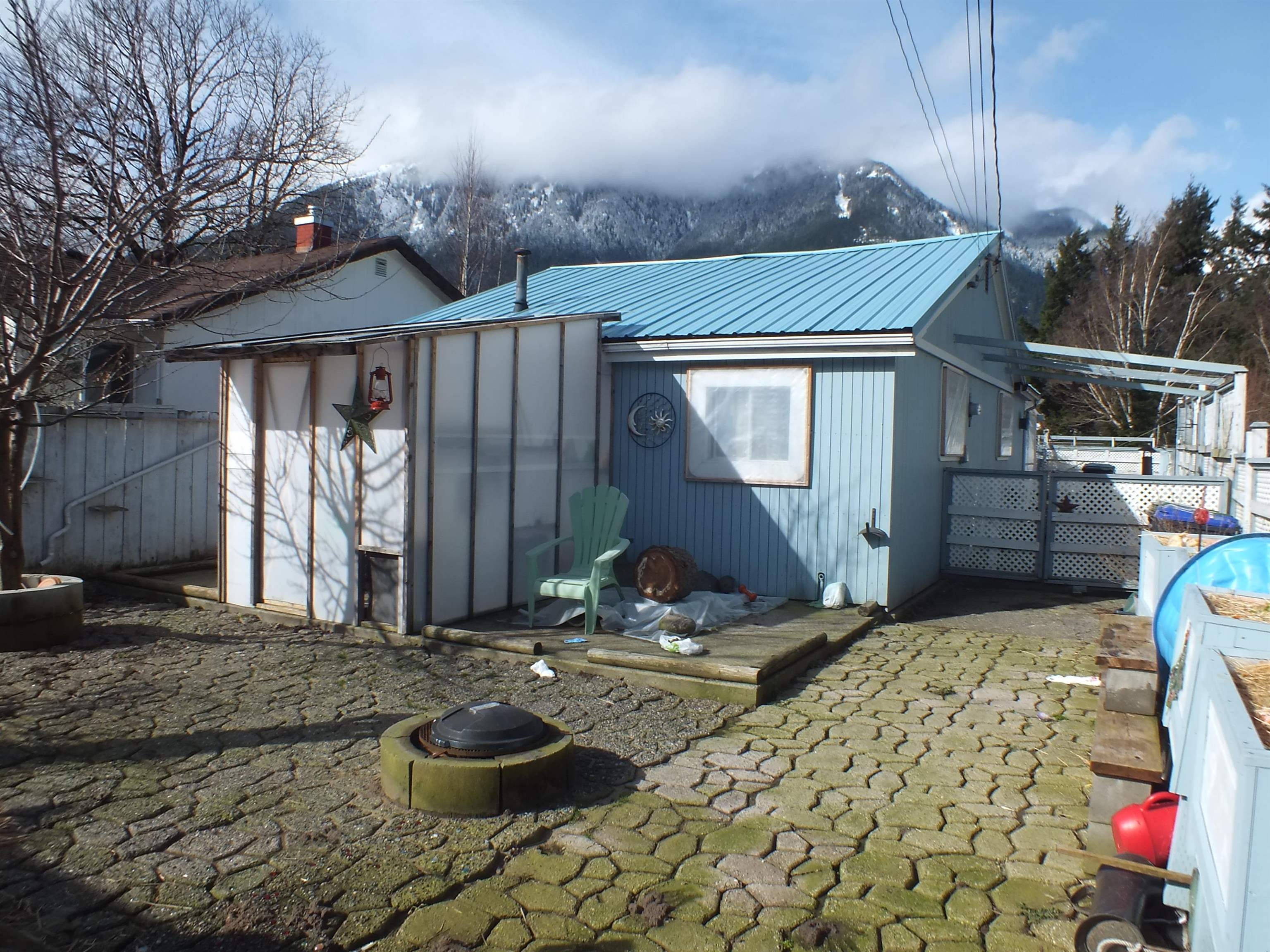 Hope, BC homes with backyards for sale Houseful