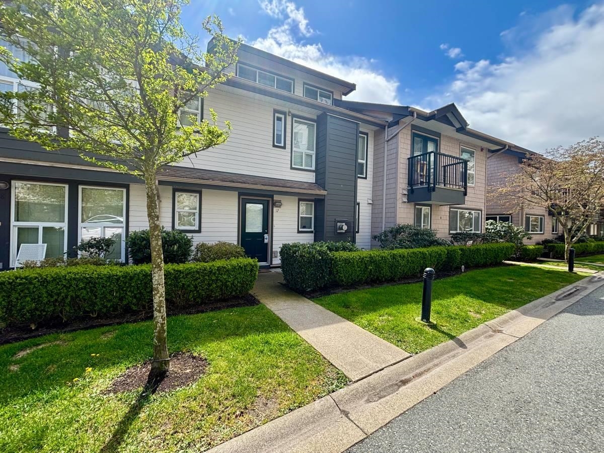 1204 Main Street #17, Squamish, BC V8B 0S3